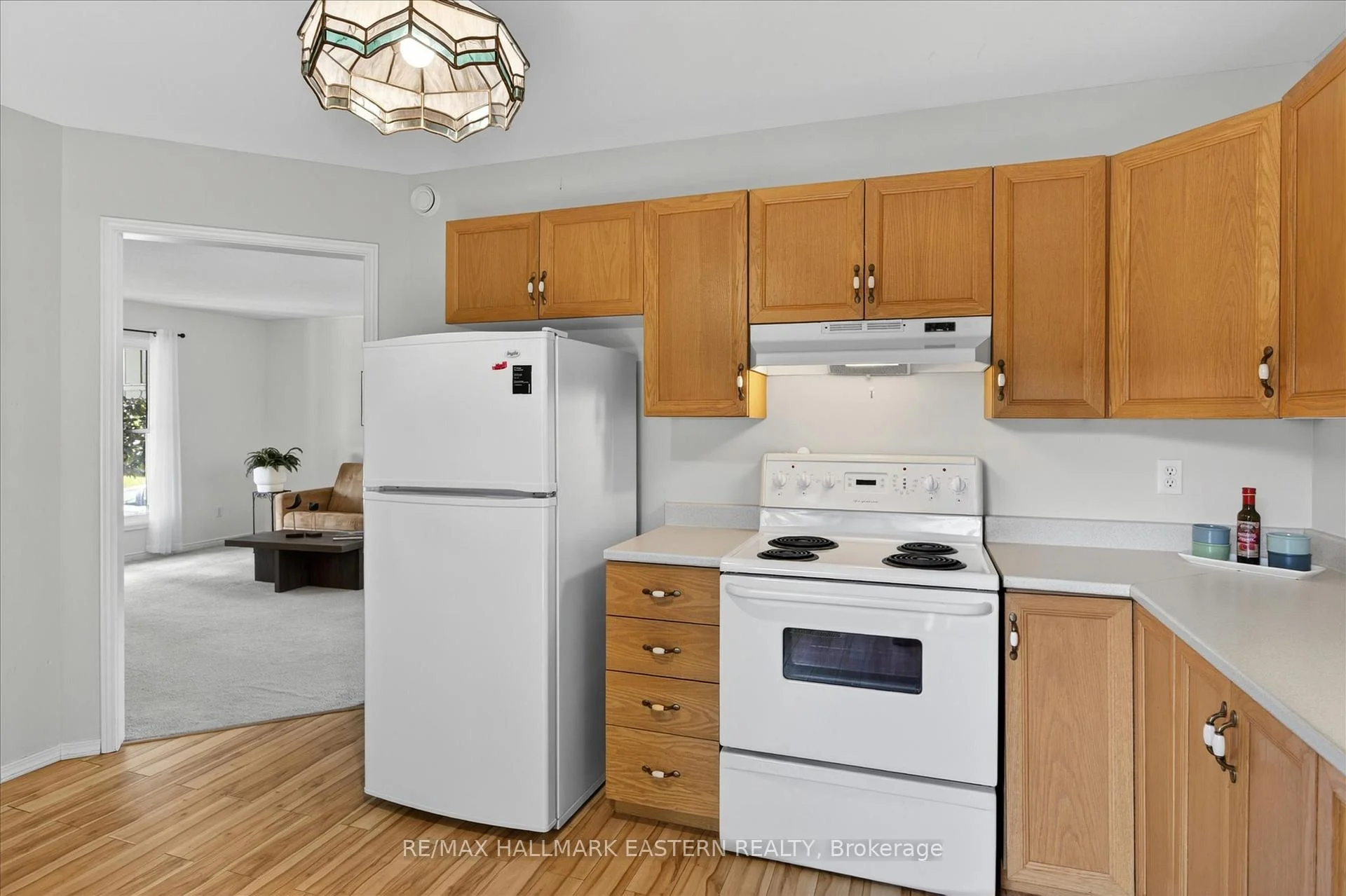 Photo 16 of 890 Chapel Road, Peterborough, Ashburnham Ward 4 — HOMEH