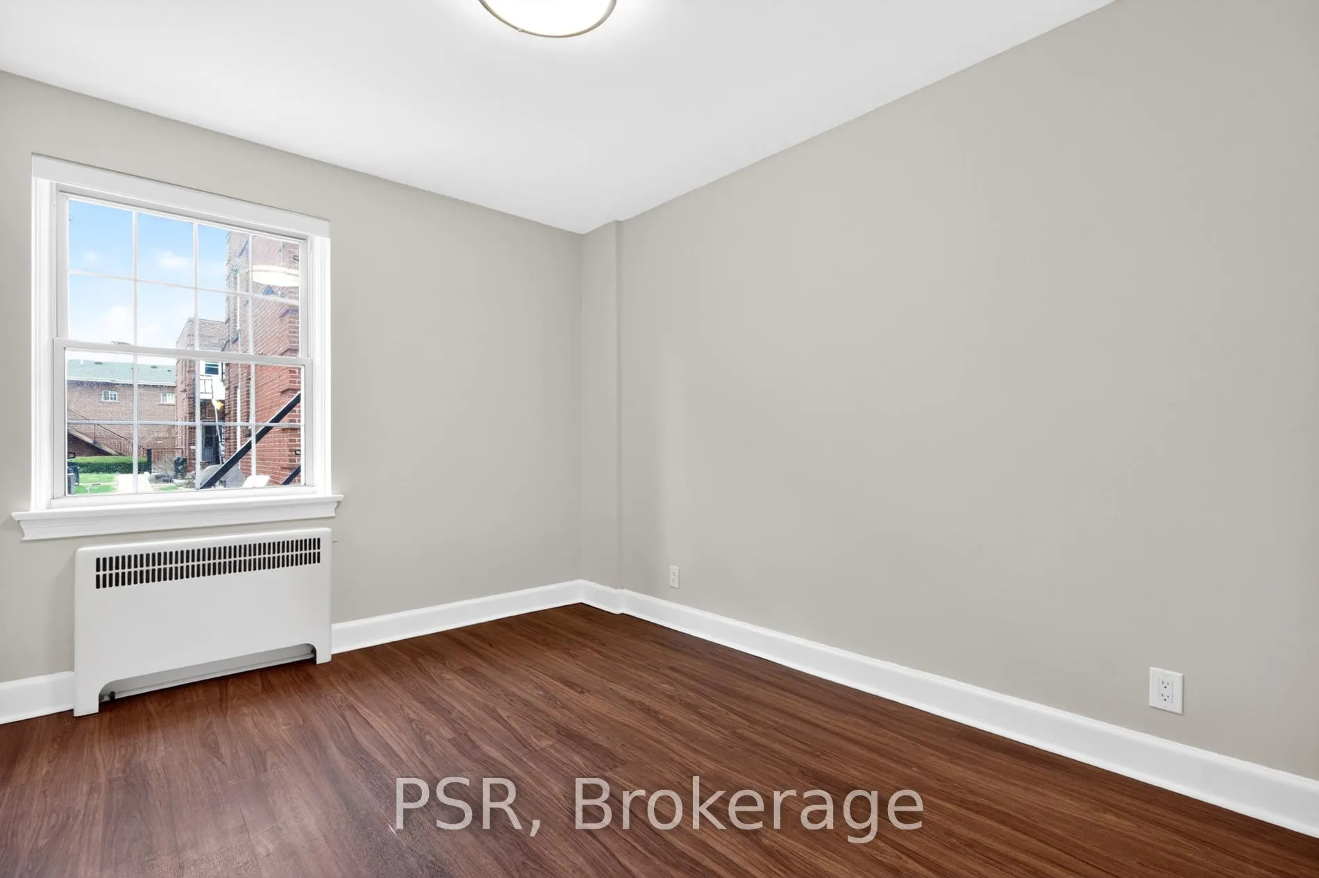 Photo 16 of Unit L06, 1347 Bayview Avenue, Toronto, Leaside — HOMEH