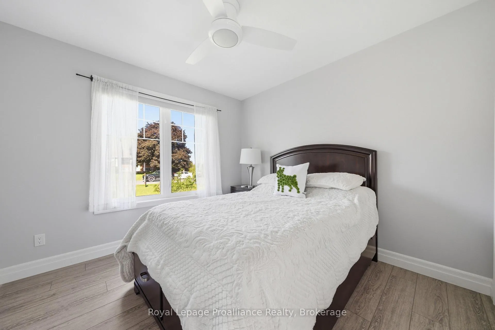 Photo 20 of 568 Whites Road, Quinte West, Sidney Ward — HOMEH