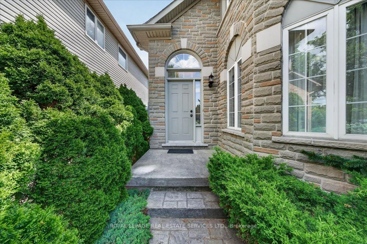 Photo 4 of 41 Chifney Lane, Hamilton, Meadowlands — HOMEH