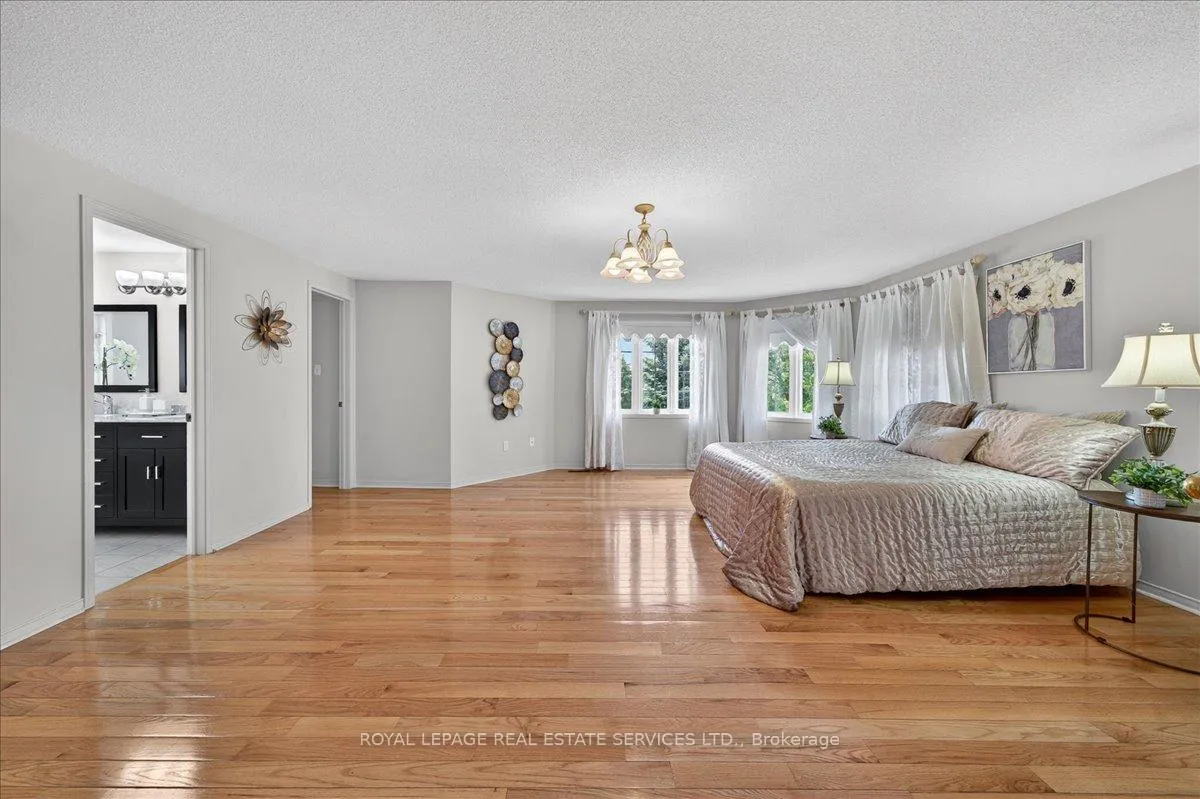 Photo 26 of 41 Chifney Lane, Hamilton, Meadowlands — HOMEH