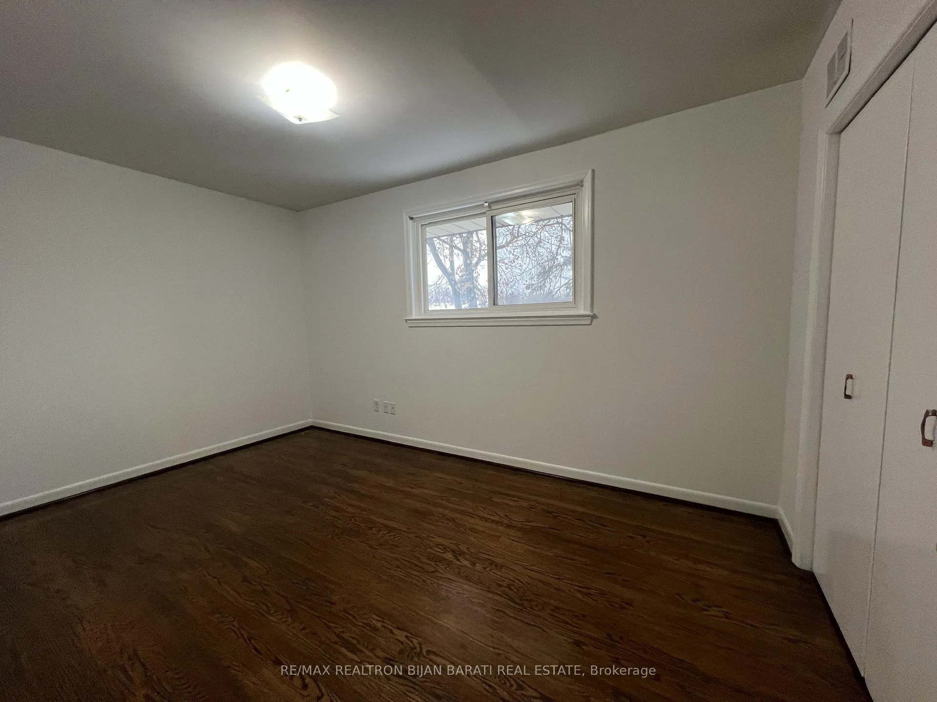 Photo 10 of 298 Newton Drive, North York, Newtonbrook East — HOMEH