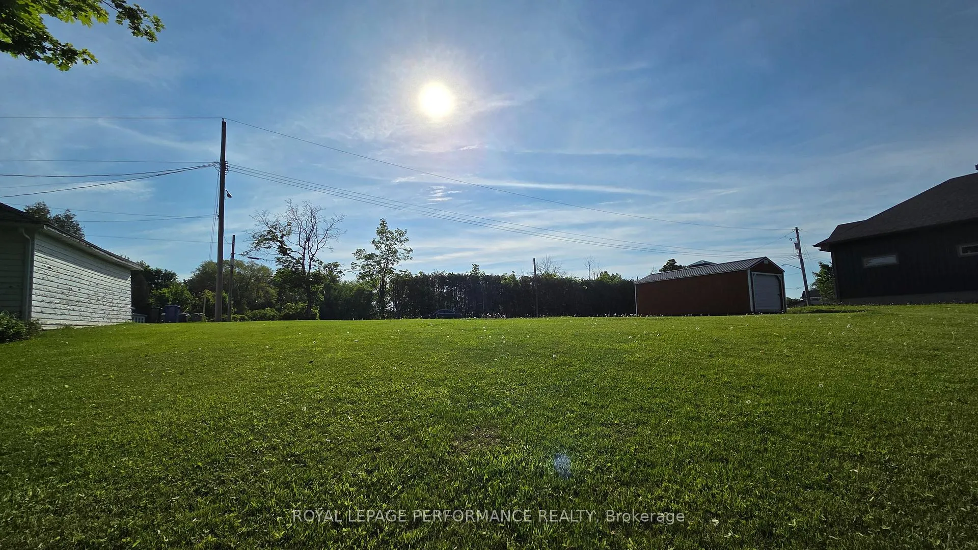 Photo 7 of 47 Wharf Street, Champlain, L'Orignal — HOMEH