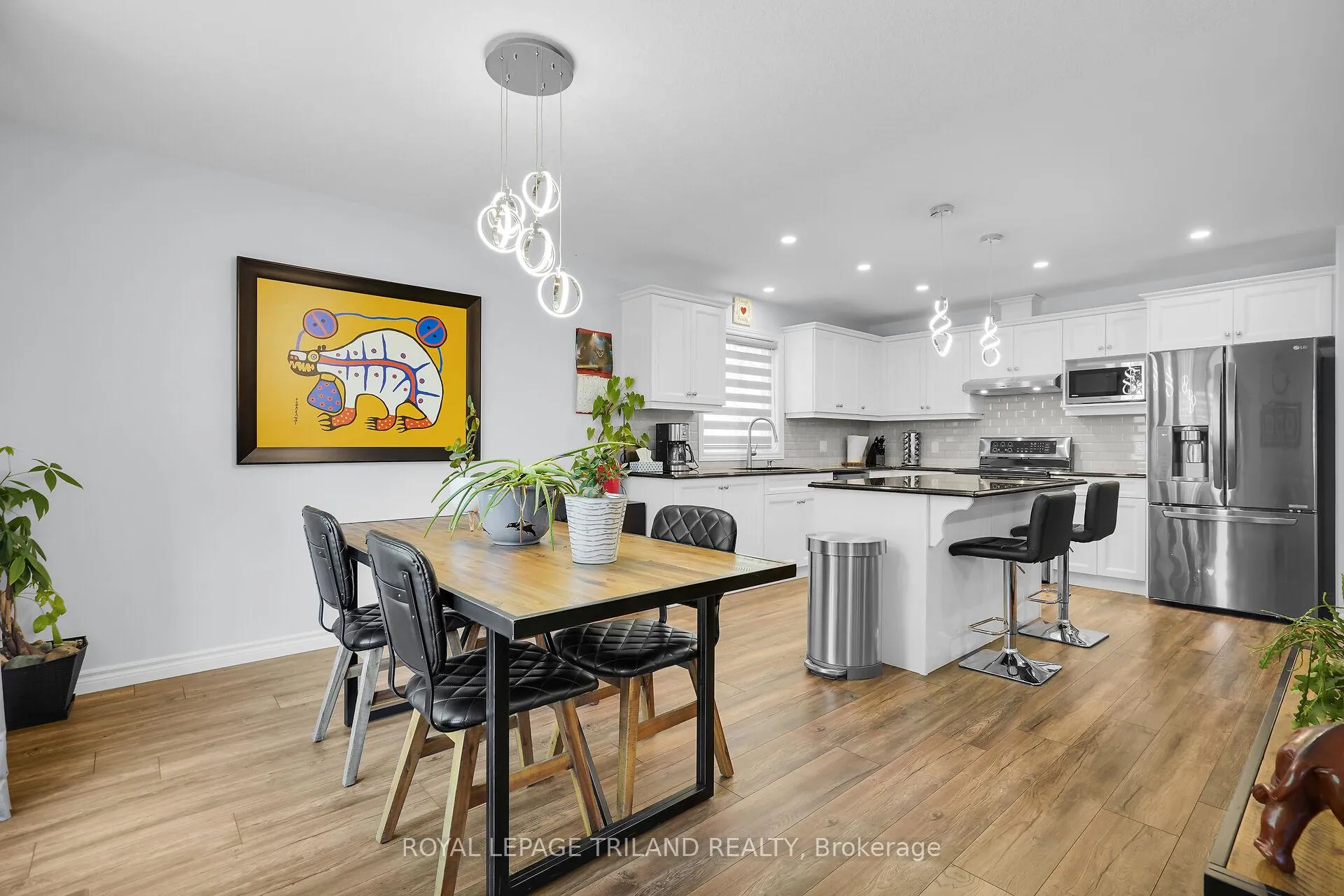 Photo 19 of 280 Peter Street S, Chatham-Kent, Bothwell — HOMEH