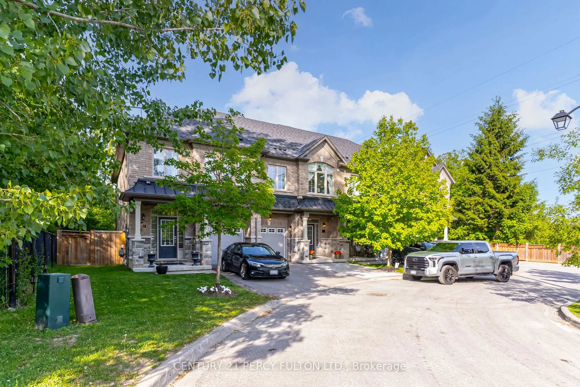 Photo 2 of Unit 34, 1965 Altona Road, Pickering, Rouge Park — HOMEH