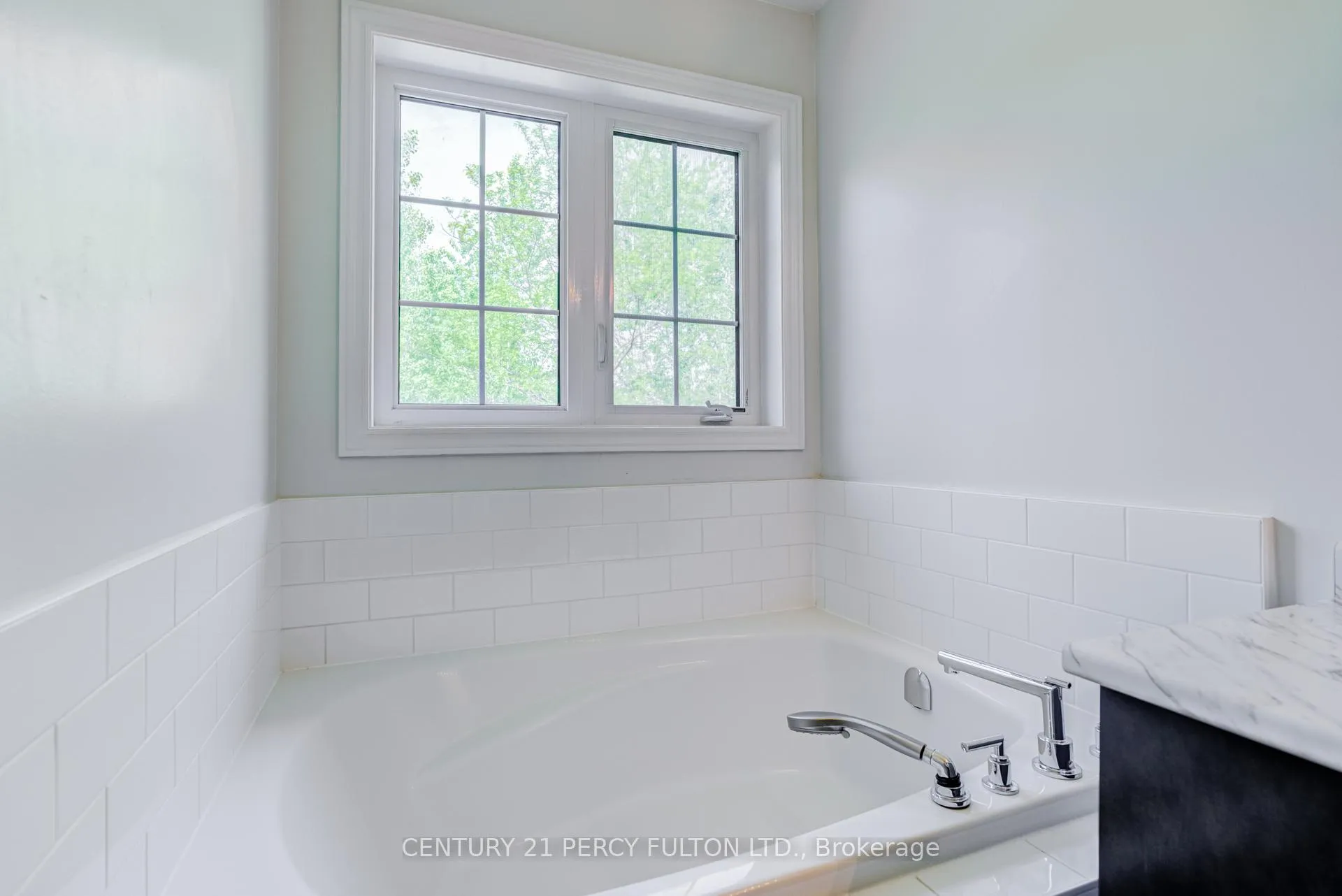 Photo 27 of Unit 34, 1965 Altona Road, Pickering, Rouge Park — HOMEH