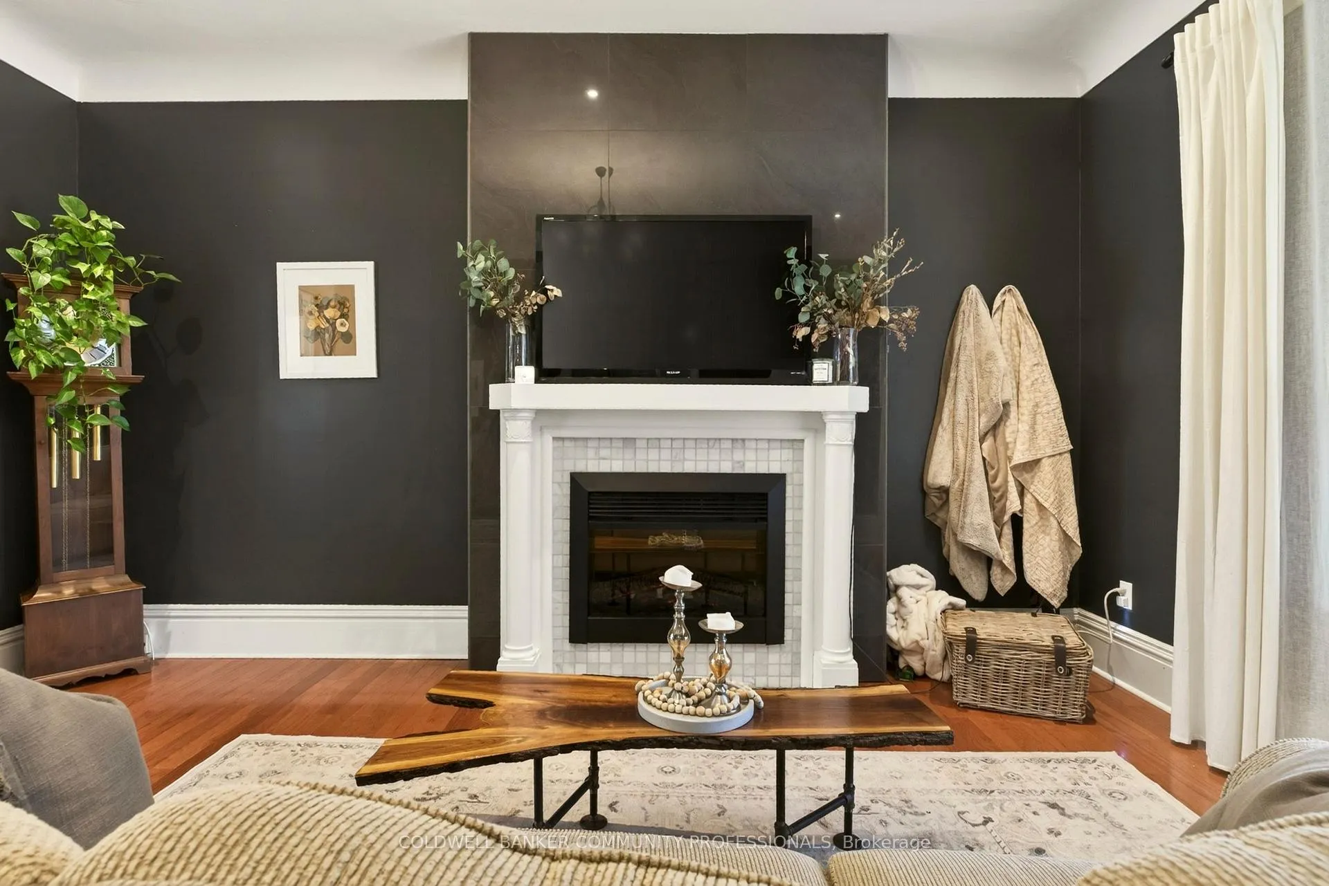 Photo 5 of 68 Delaware Avenue, Hamilton, St. Clair — HOMEH