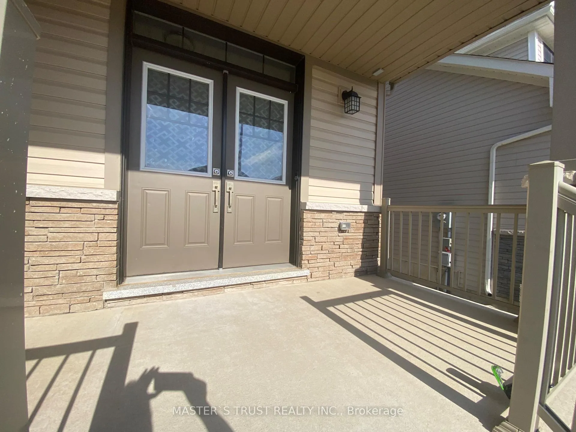 Photo 5 of 11 Victory Drive, Thorold, Rolling Meadows — HOMEH