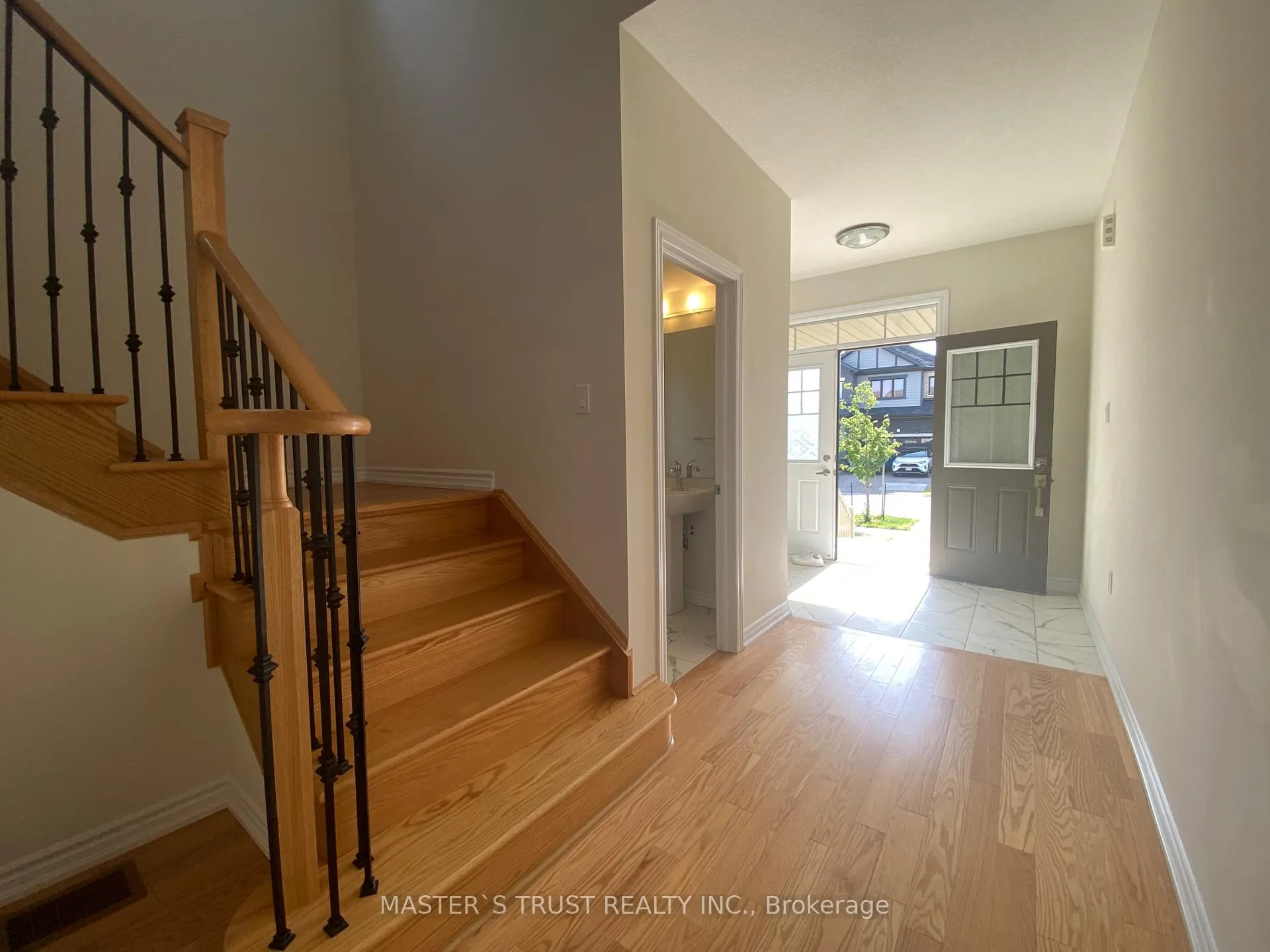 Photo 7 of 11 Victory Drive, Thorold, Rolling Meadows — HOMEH
