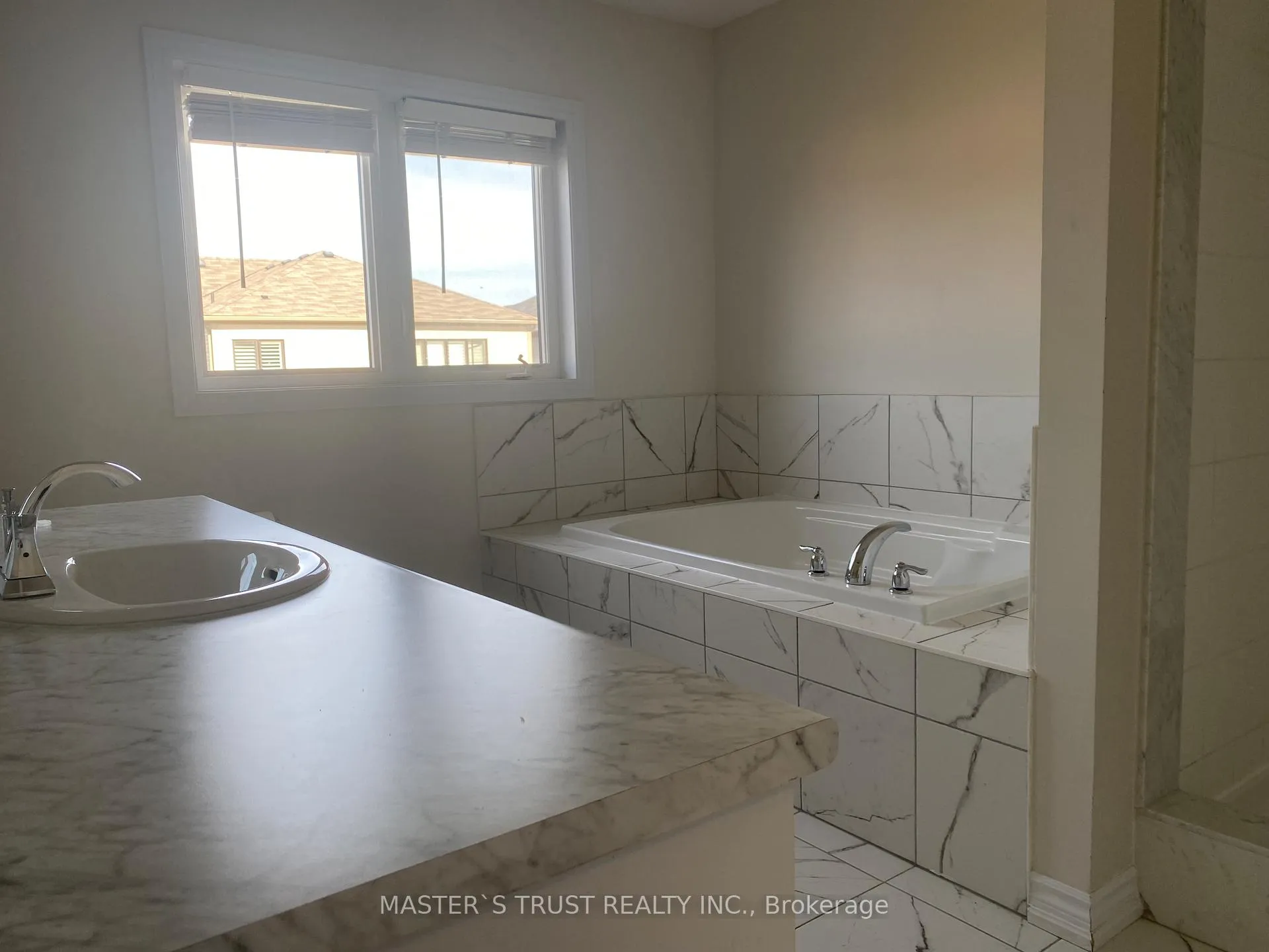 Photo 16 of 11 Victory Drive, Thorold, Rolling Meadows — HOMEH