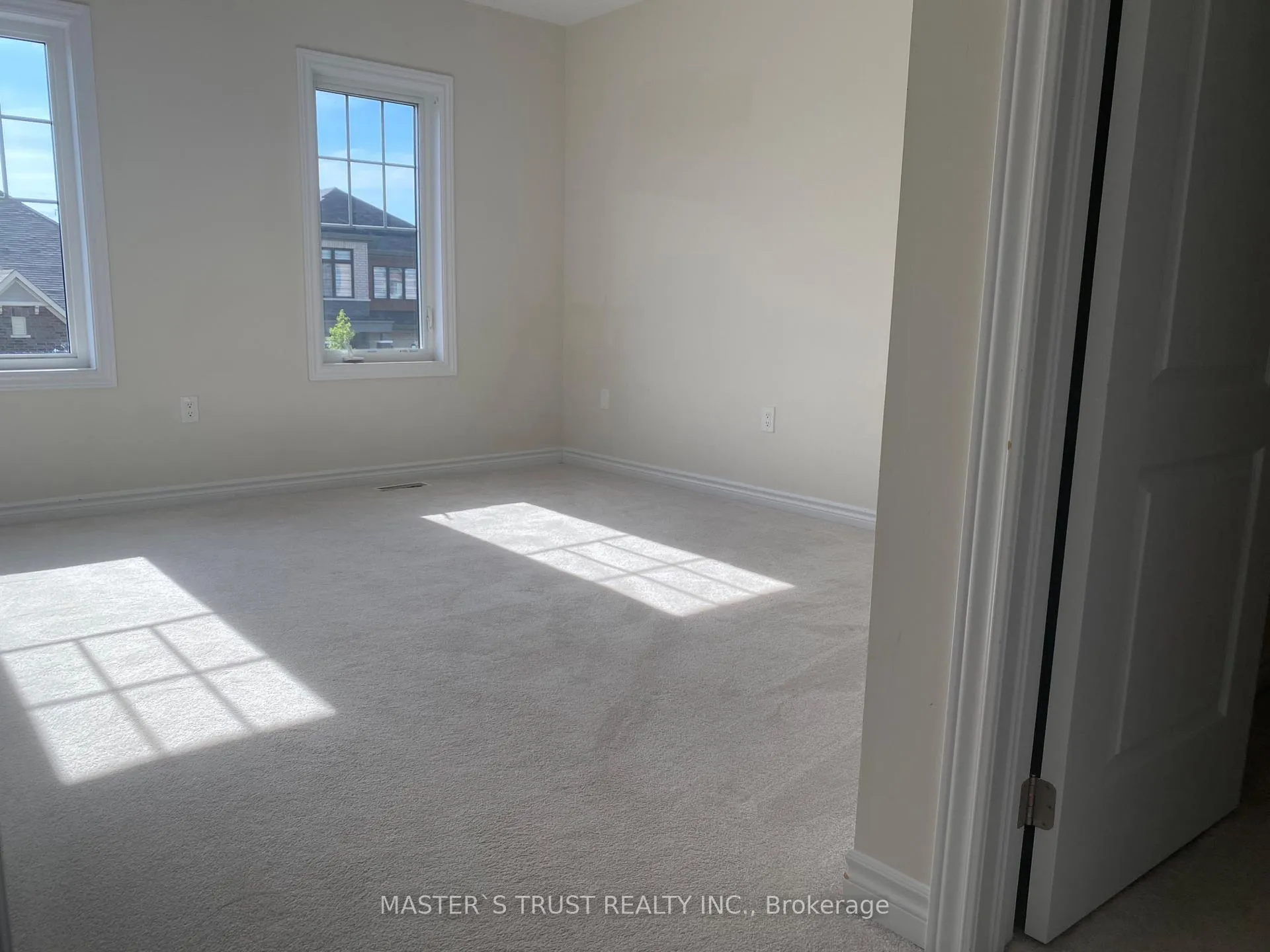 Photo 19 of 11 Victory Drive, Thorold, Rolling Meadows — HOMEH
