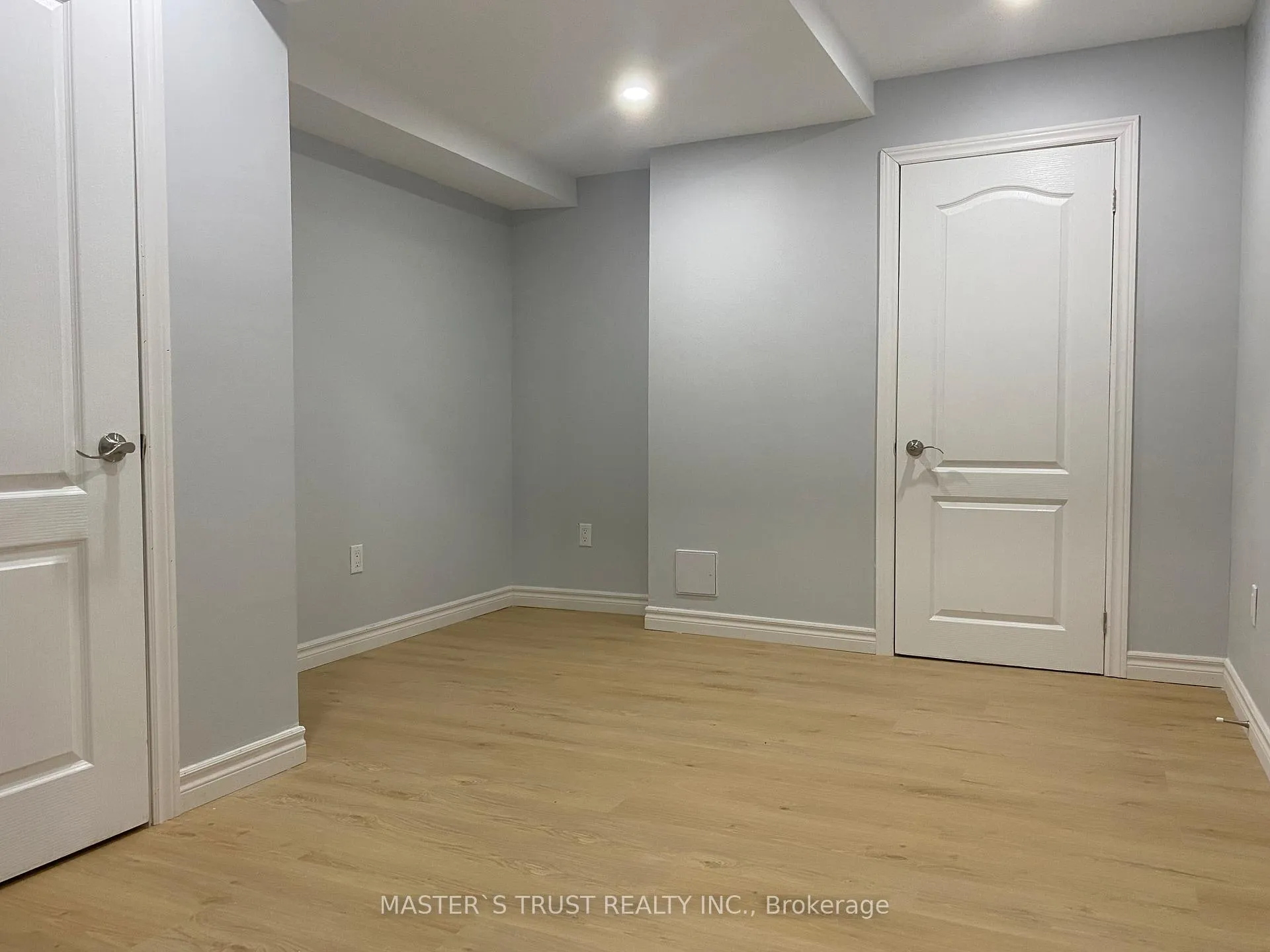 Photo 30 of 11 Victory Drive, Thorold, Rolling Meadows — HOMEH