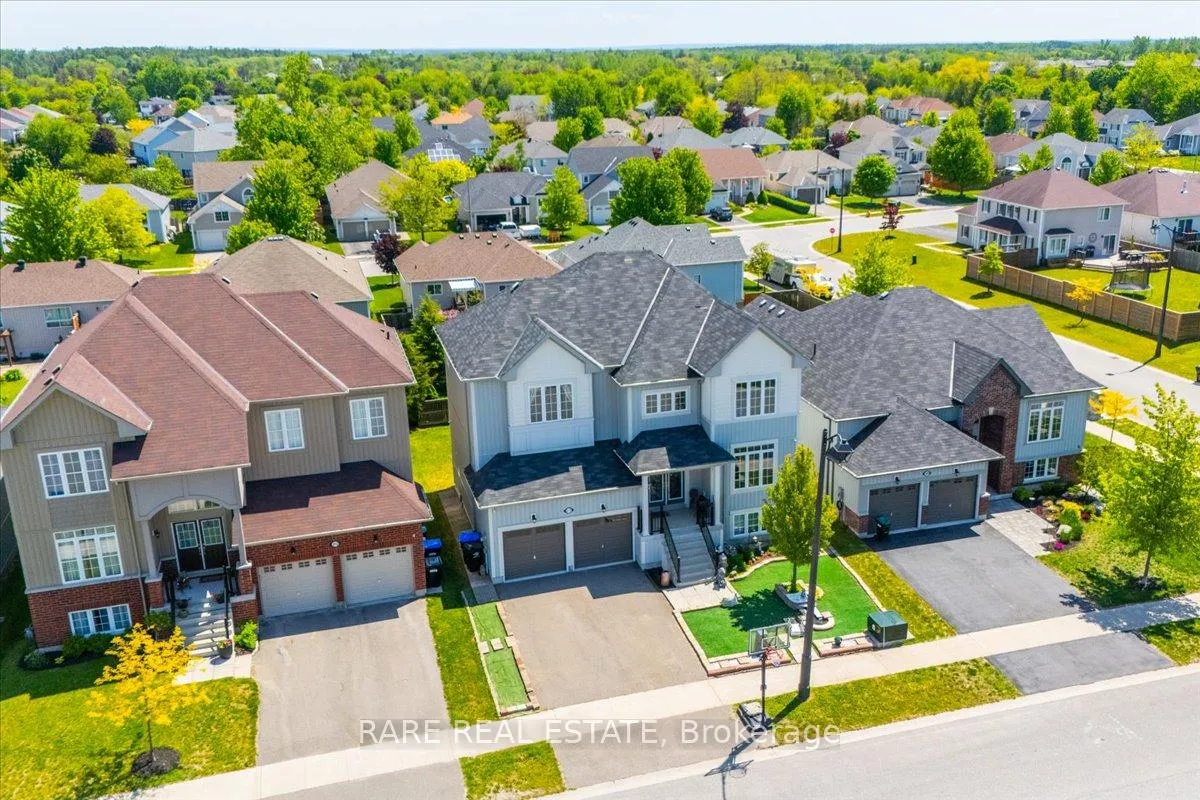 Photo 2 of 211 Lia Drive, Clearview, Stayner — HOMEH