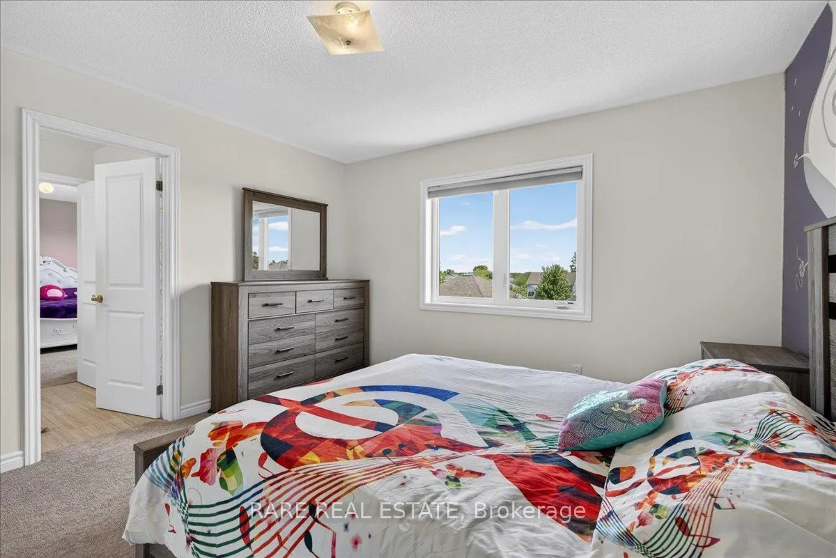 Photo 41 of 211 Lia Drive, Clearview, Stayner — HOMEH
