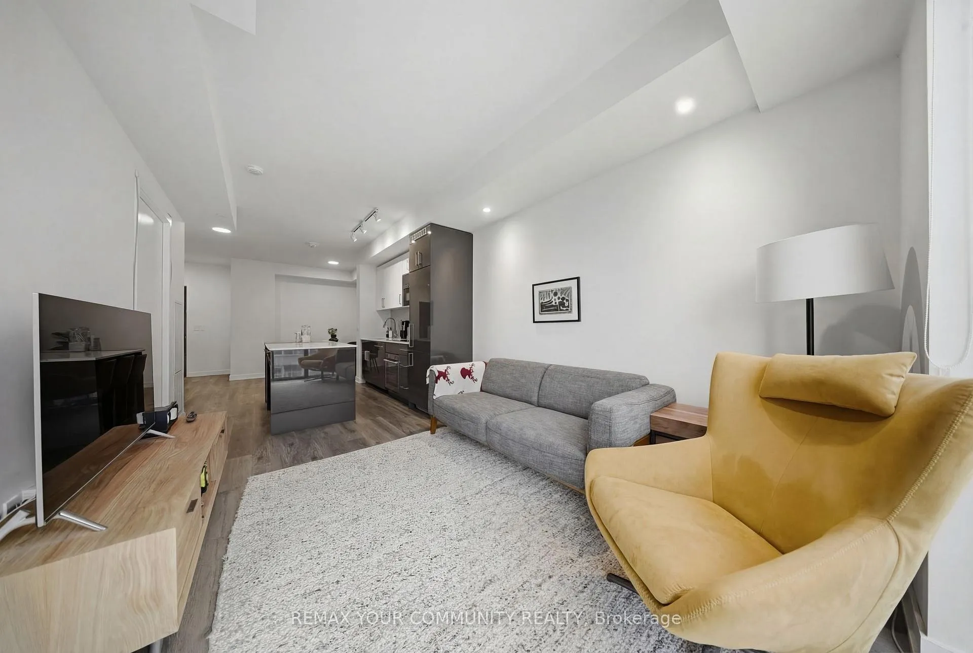 Photo 17 of Unit 515, 840 St Clair Avenue W, Toronto, Oakwood Village — HOMEH