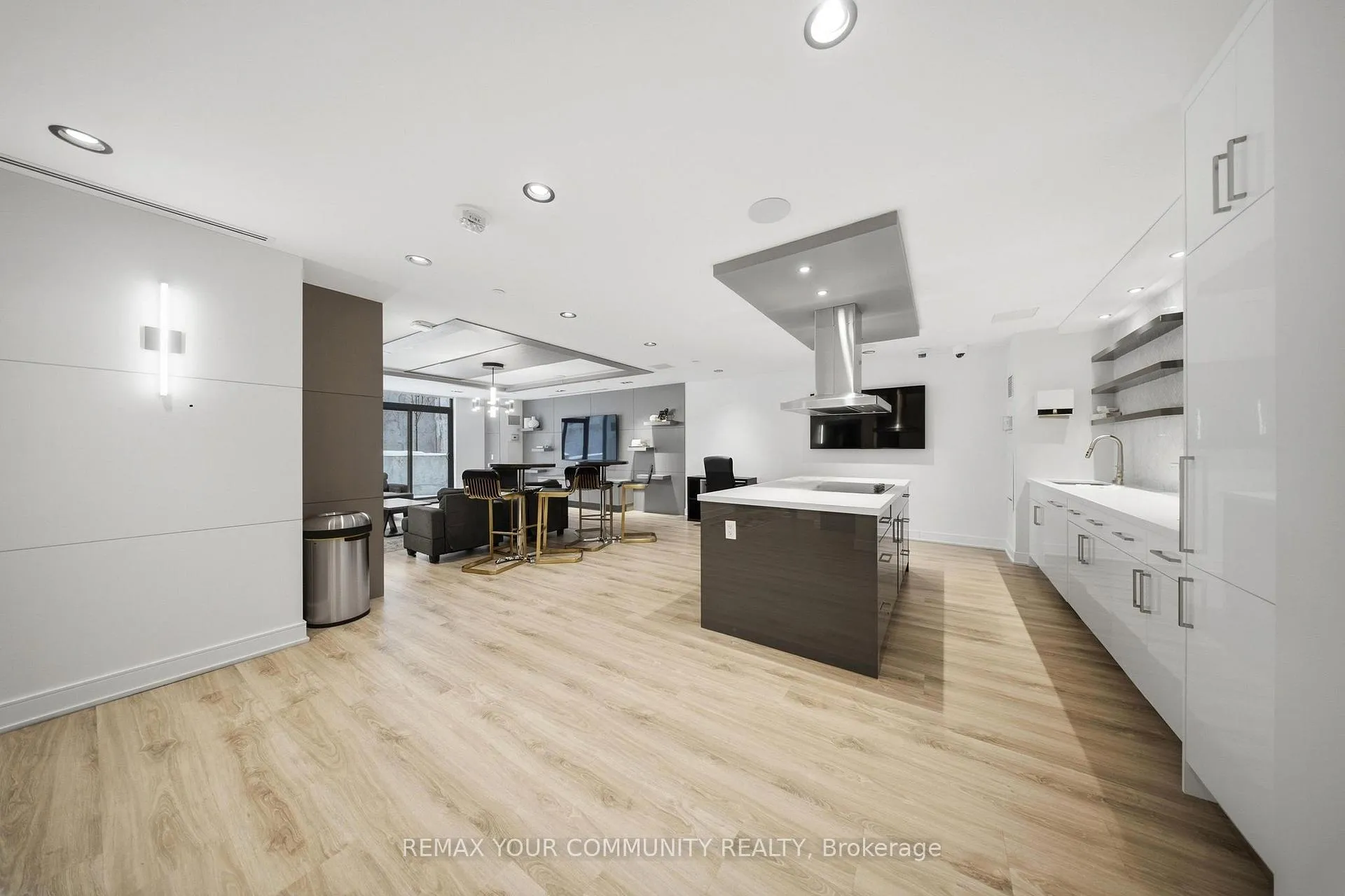 Photo 32 of Unit 515, 840 St Clair Avenue W, Toronto, Oakwood Village — HOMEH