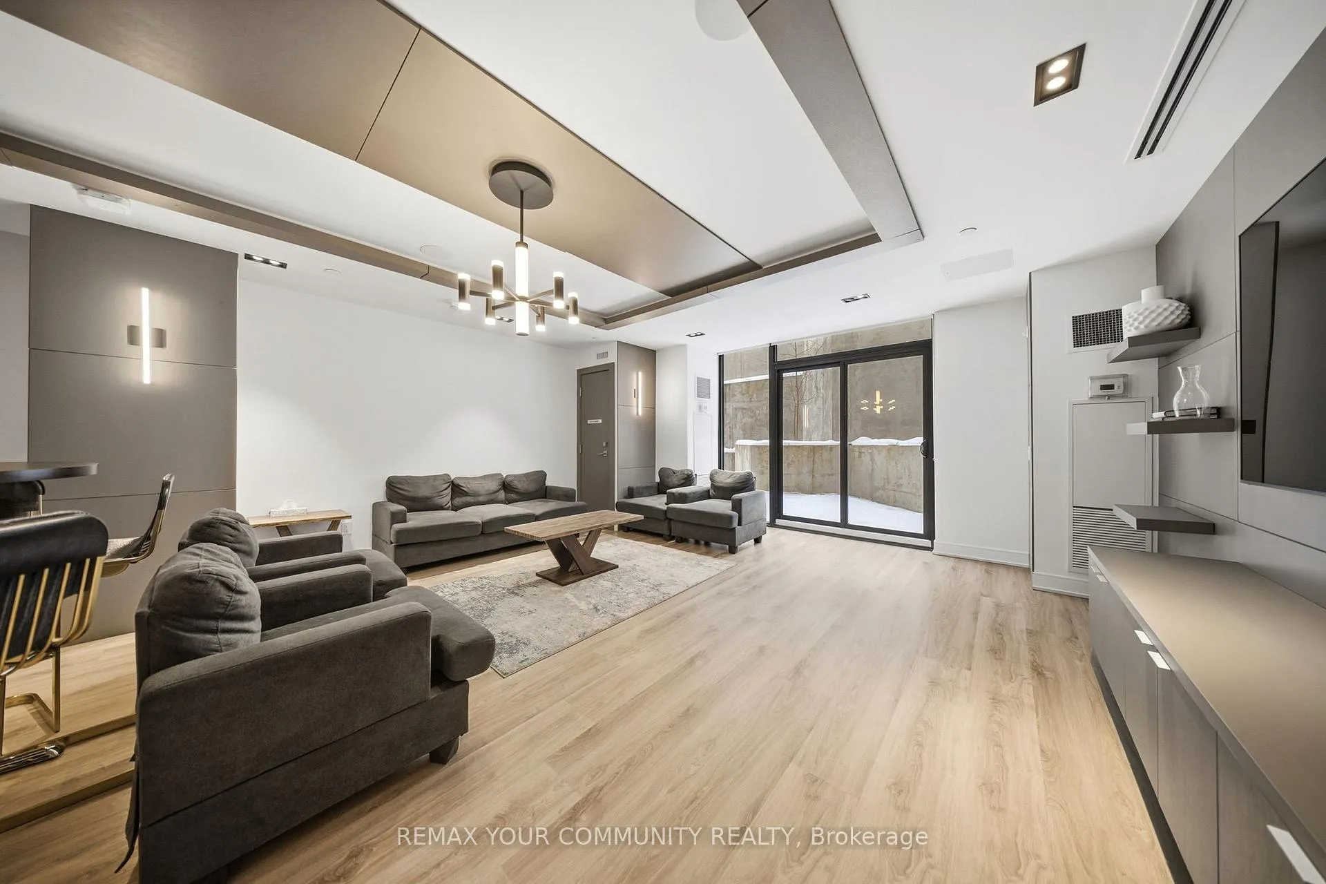 Photo 33 of Unit 515, 840 St Clair Avenue W, Toronto, Oakwood Village — HOMEH