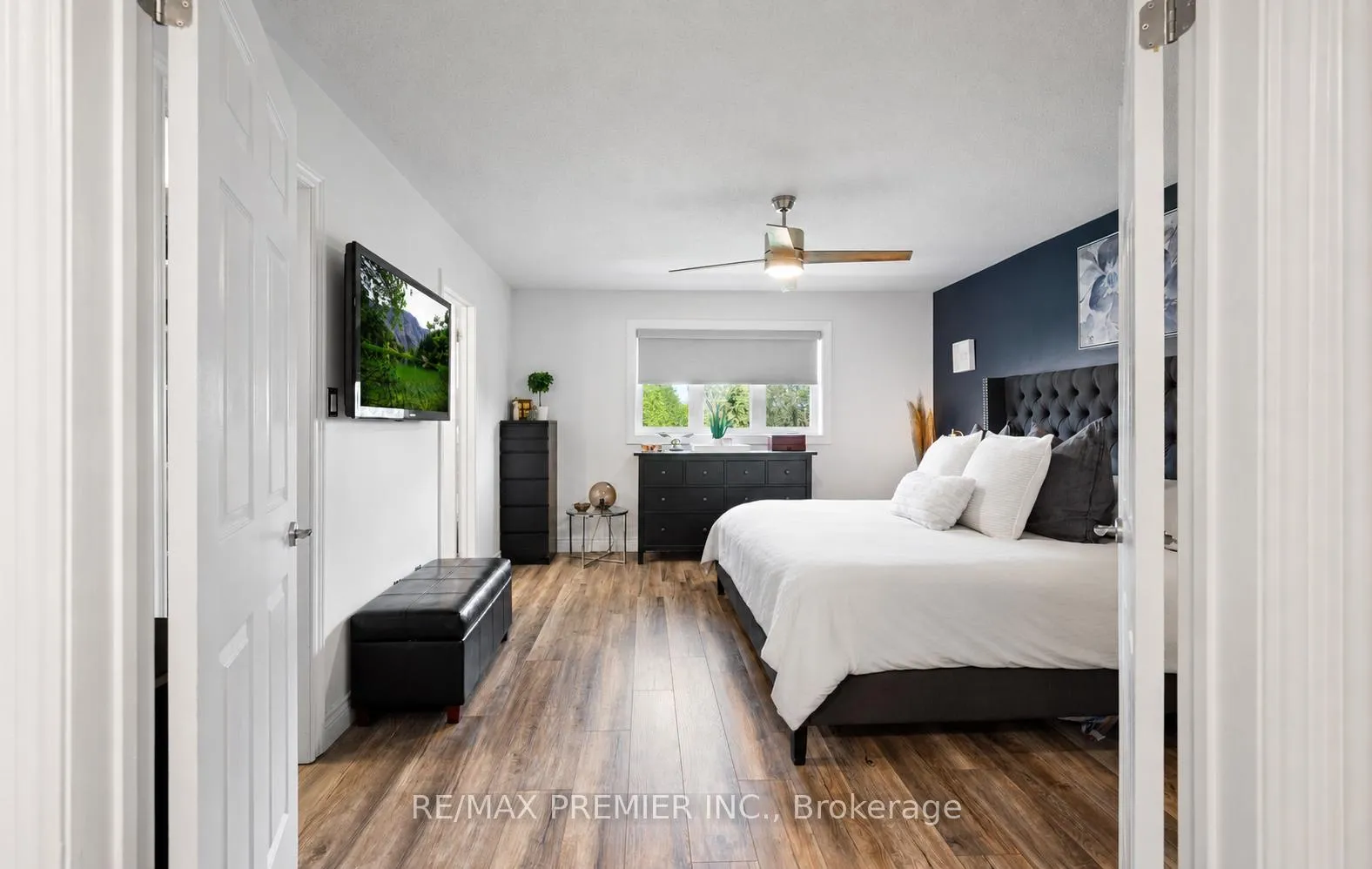 Photo 21 of 283 Kirkvalley Crescent, Aurora, Bayview Wellington — HOMEH