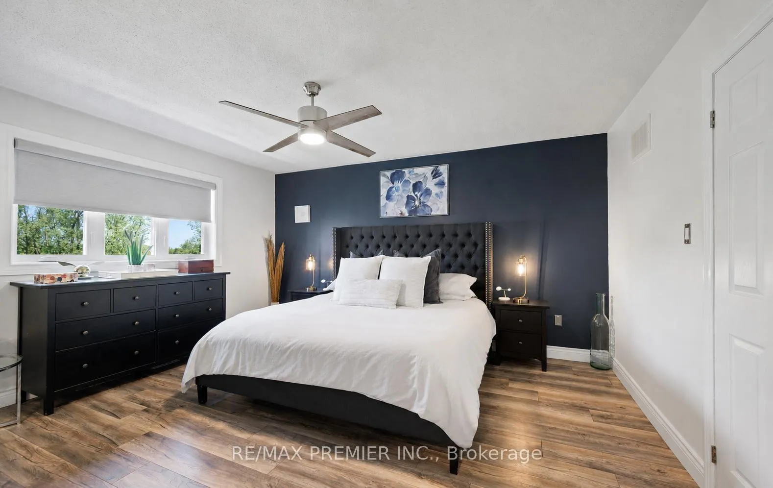 Photo 22 of 283 Kirkvalley Crescent, Aurora, Bayview Wellington — HOMEH