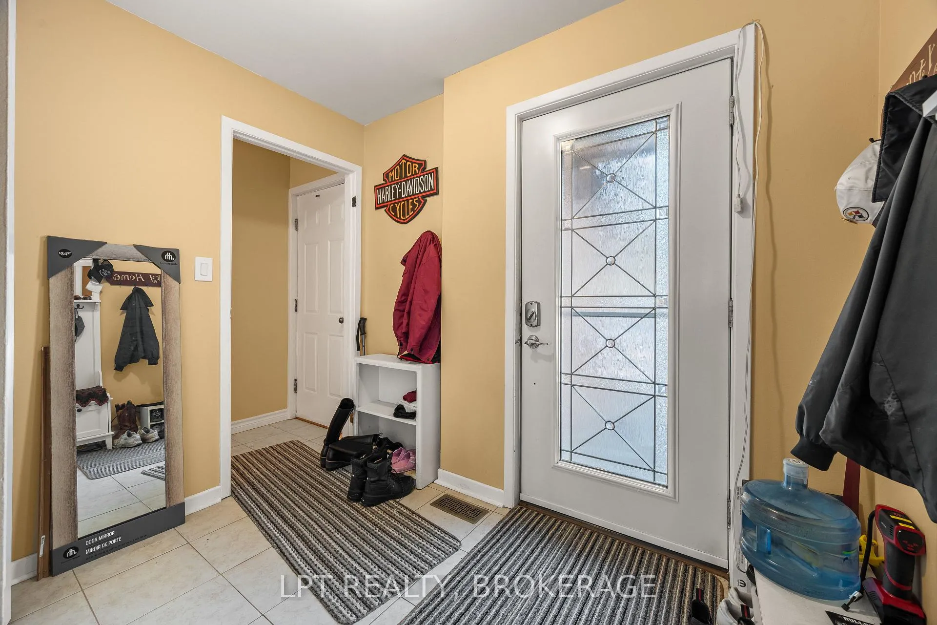 Photo 12 of 31 Acorn Lane, Frontenac, Frontenac South — HOMEH