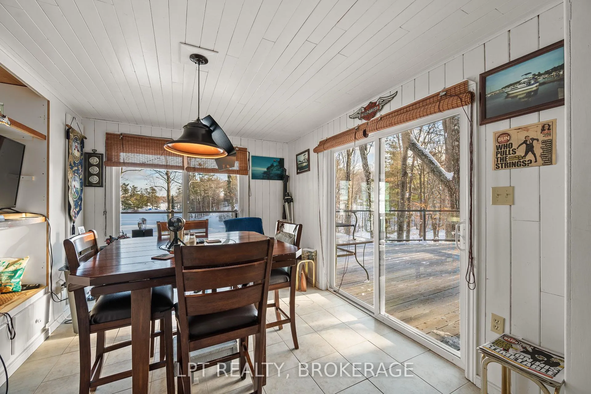 Photo 22 of 31 Acorn Lane, Frontenac, Frontenac South — HOMEH