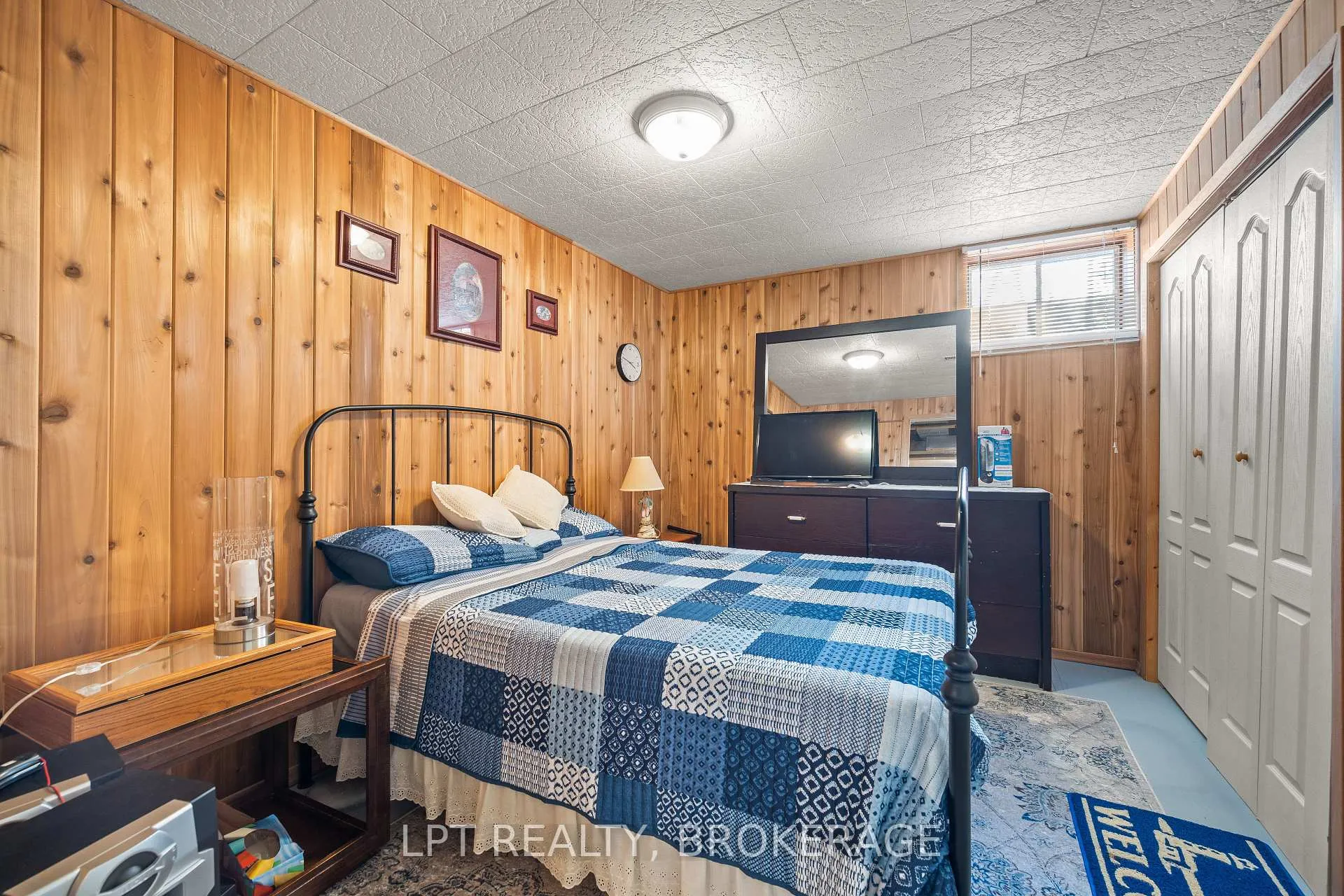 Photo 39 of 31 Acorn Lane, Frontenac, Frontenac South — HOMEH