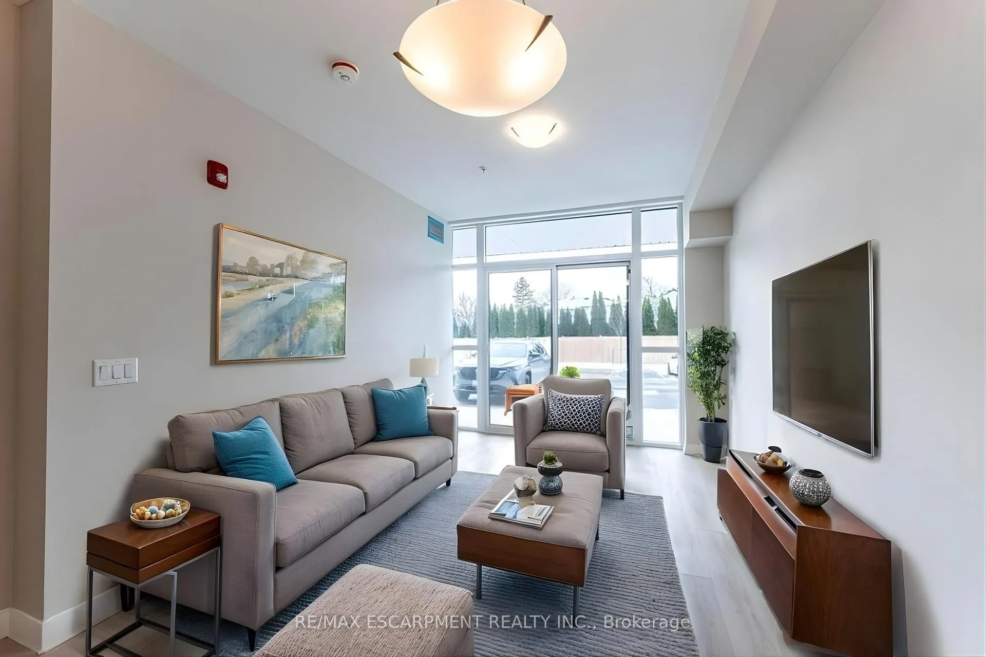 Photo 6 of Unit 104, 120 Springvalley Crescent, Hamilton, Gourley — HOMEH