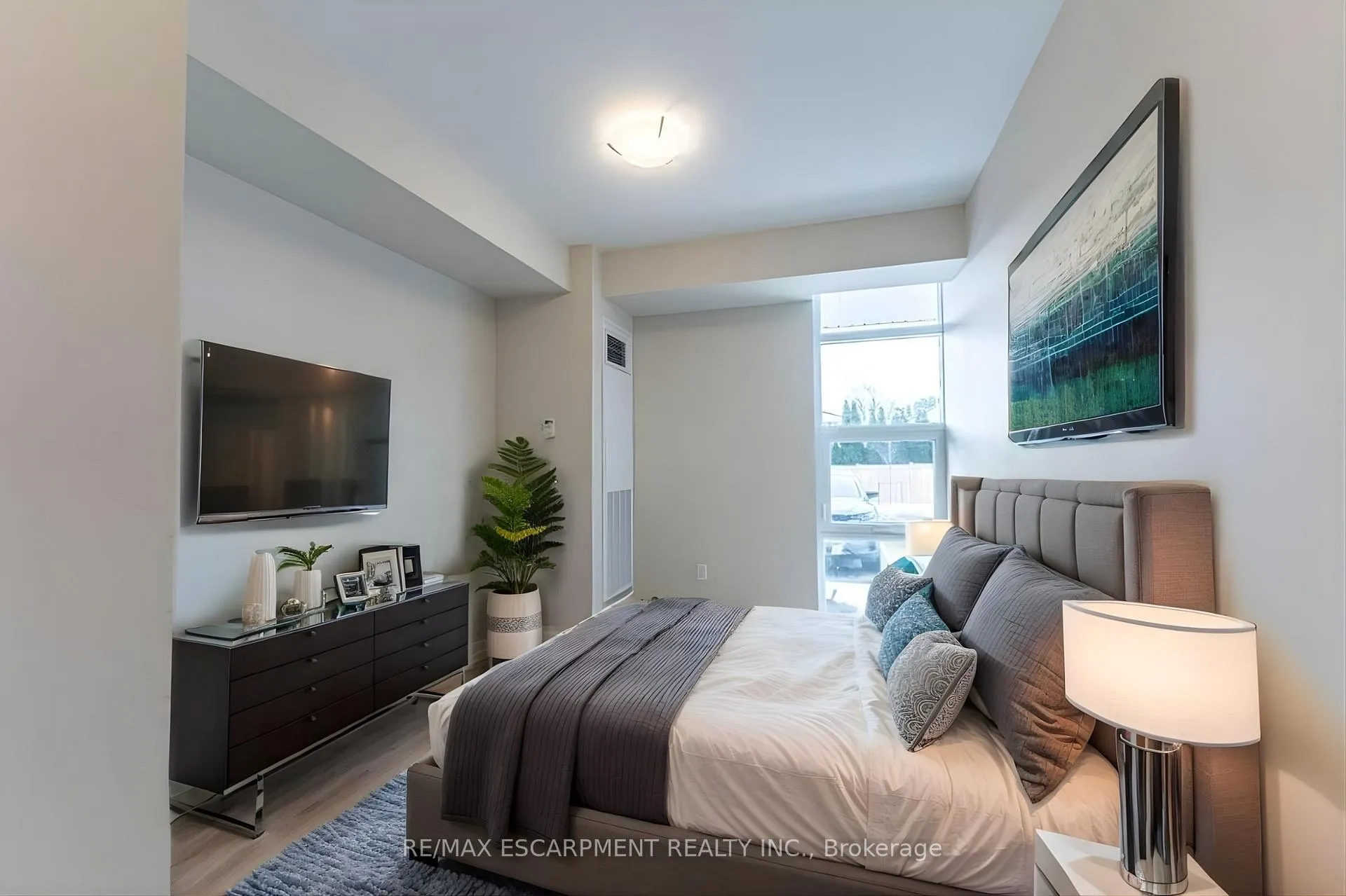 Photo 13 of Unit 104, 120 Springvalley Crescent, Hamilton, Gourley — HOMEH
