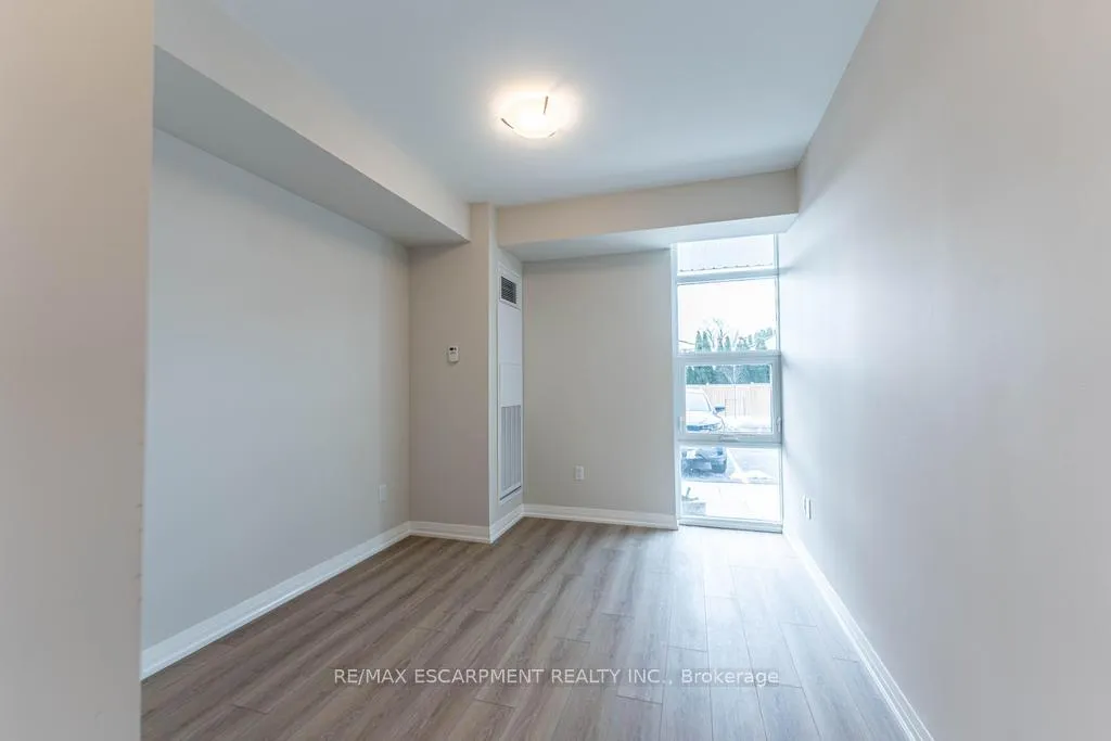 Photo 14 of Unit 104, 120 Springvalley Crescent, Hamilton, Gourley — HOMEH