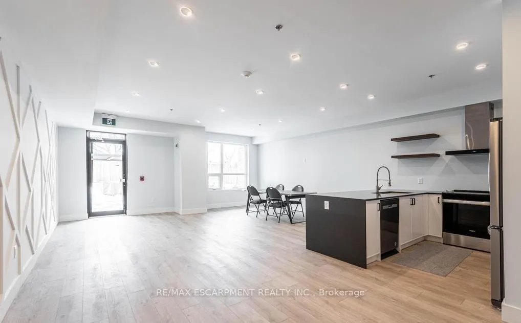 Photo 18 of Unit 104, 120 Springvalley Crescent, Hamilton, Gourley — HOMEH