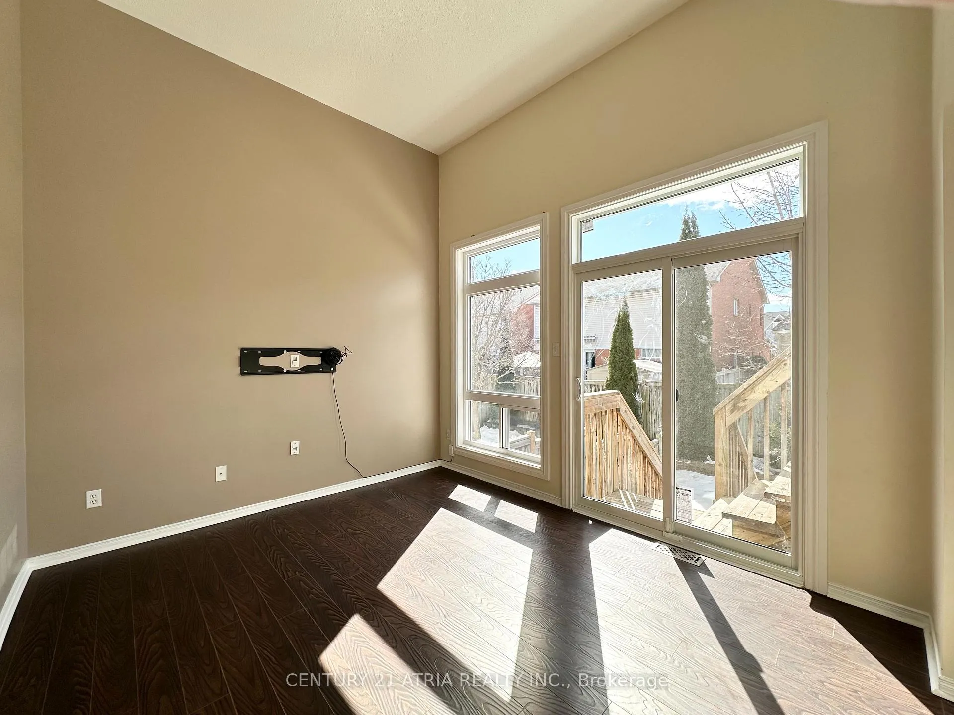 Photo 4 of Unit 37, 7101 Branigan Gate, Mississauga, Meadowvale Village — HOMEH