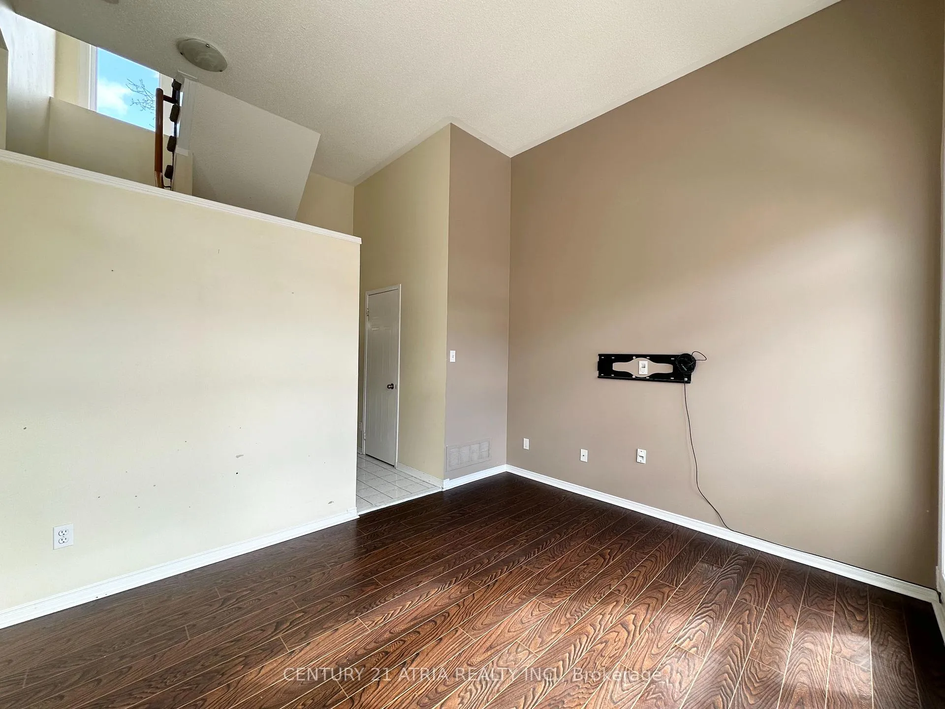 Photo 5 of Unit 37, 7101 Branigan Gate, Mississauga, Meadowvale Village — HOMEH