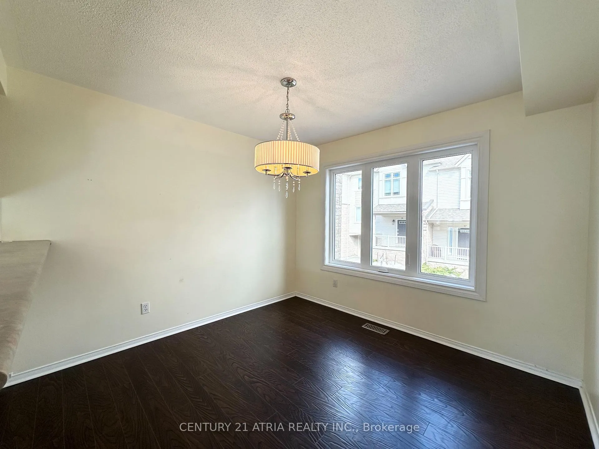 Photo 7 of Unit 37, 7101 Branigan Gate, Mississauga, Meadowvale Village — HOMEH