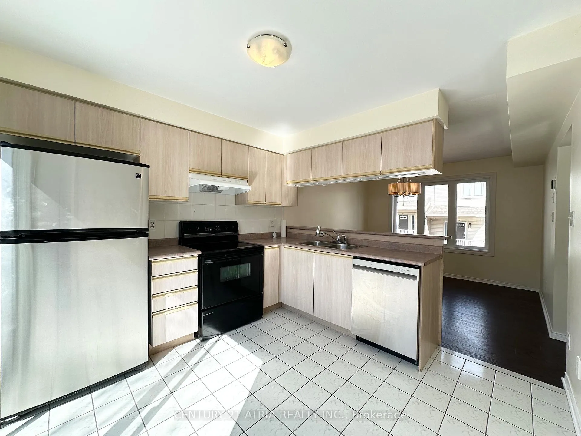 Photo 11 of Unit 37, 7101 Branigan Gate, Mississauga, Meadowvale Village — HOMEH
