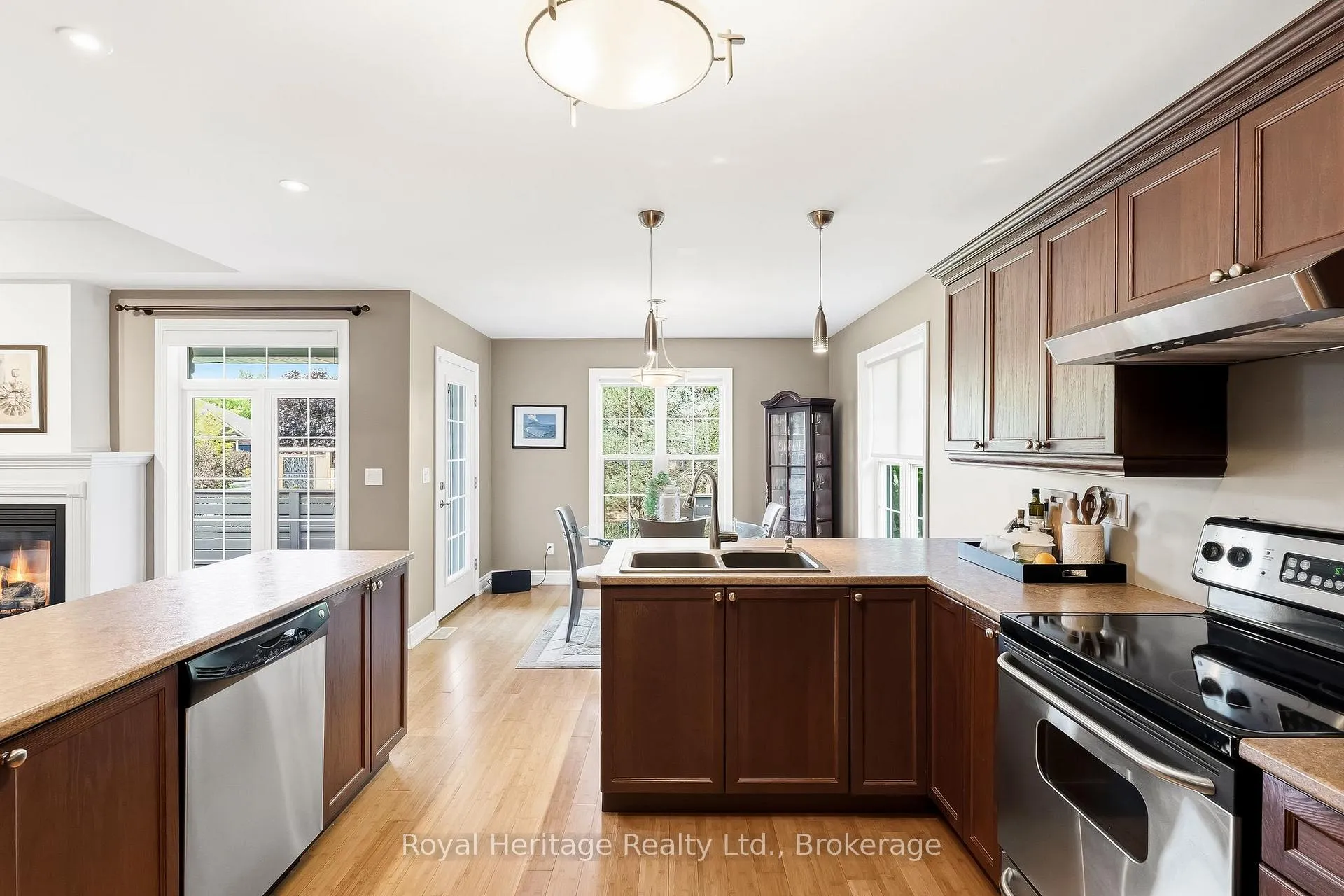 Photo 15 of 2 Cortland Way, Brighton — HOMEH
