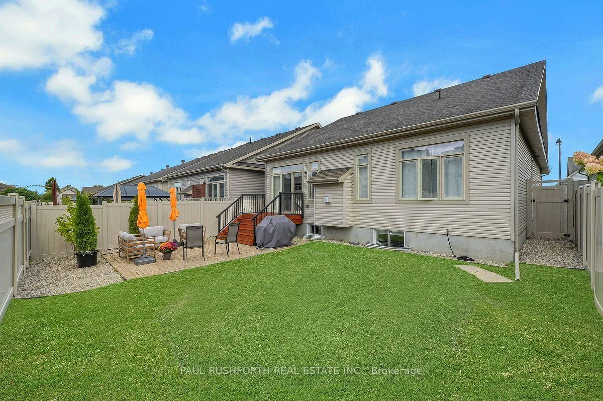 Photo 39 of 116 Elfin Grove, Ottawa, Kanata - Emerald Meadows/Trailwest — HOMEH