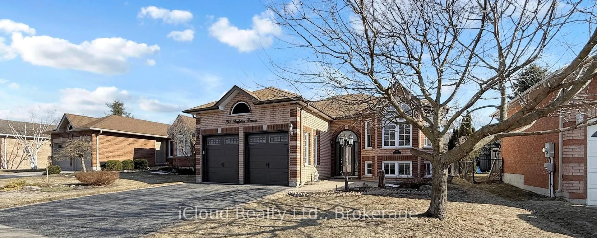 Photo 2 of 197 Mapleton Avenue, Barrie, Holly — HOMEH