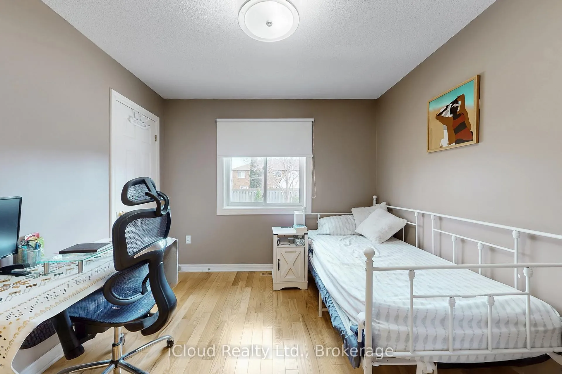 Photo 10 of 197 Mapleton Avenue, Barrie, Holly — HOMEH