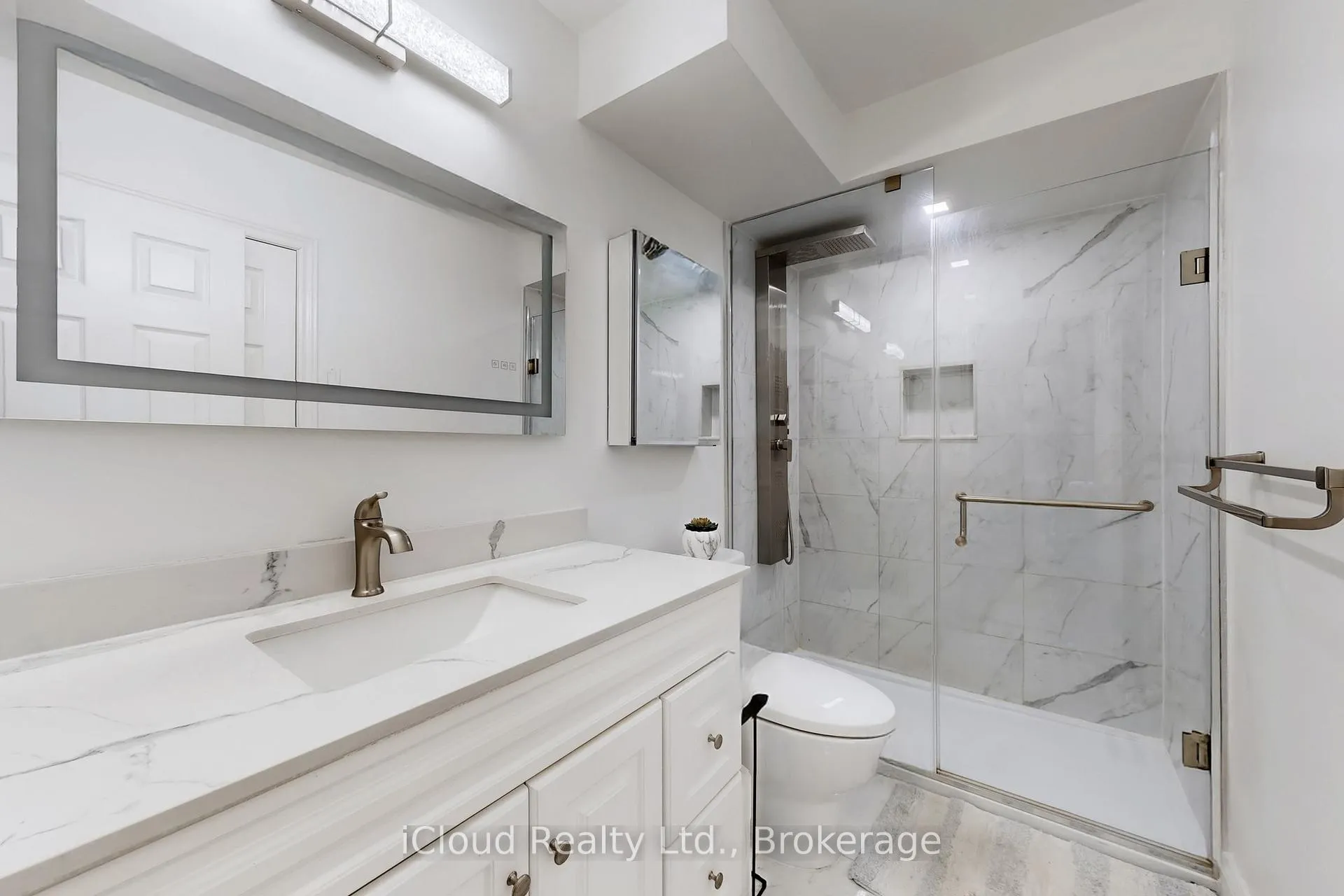 Photo 11 of 197 Mapleton Avenue, Barrie, Holly — HOMEH