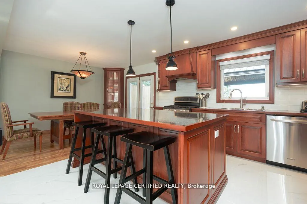 Photo 9 of 12 Kevinwood Drive, Caledon, Caledon Village — HOMEH
