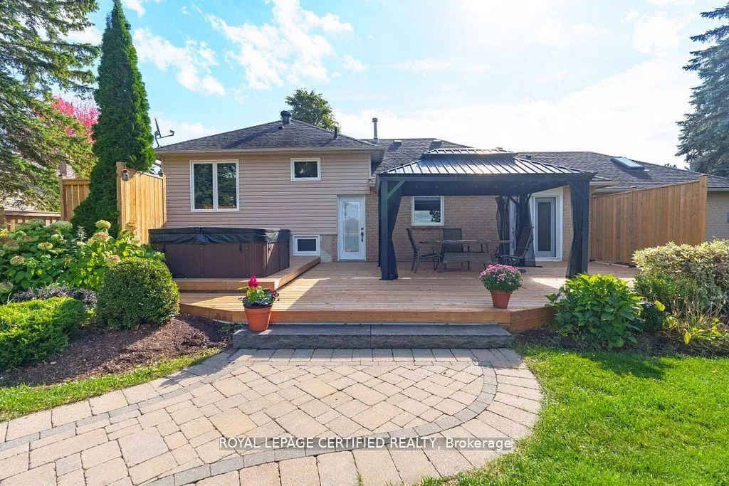 Photo 33 of 12 Kevinwood Drive, Caledon, Caledon Village — HOMEH