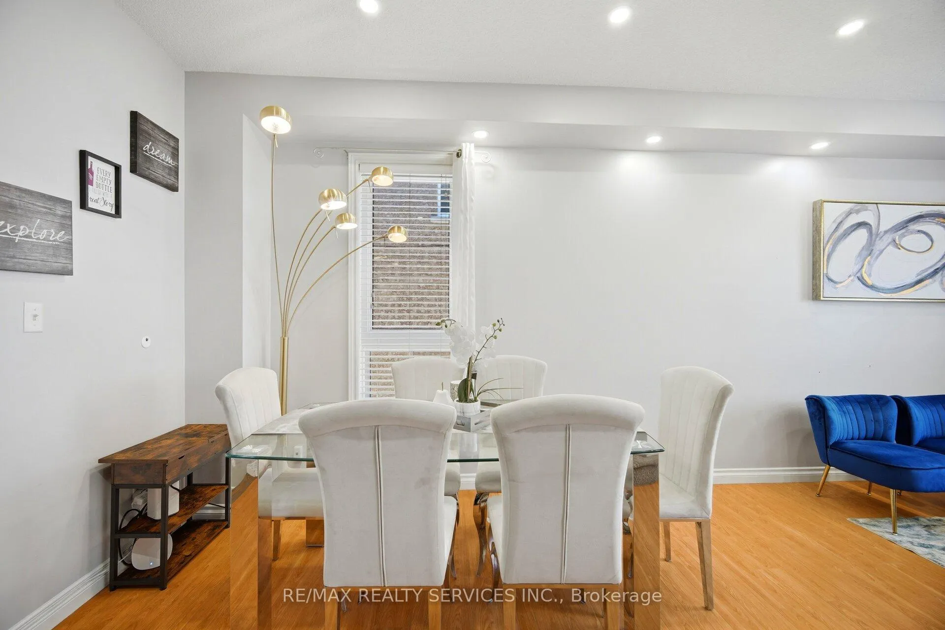 Photo 7 of 32 Ashdale Road, Brampton, Bram West — HOMEH