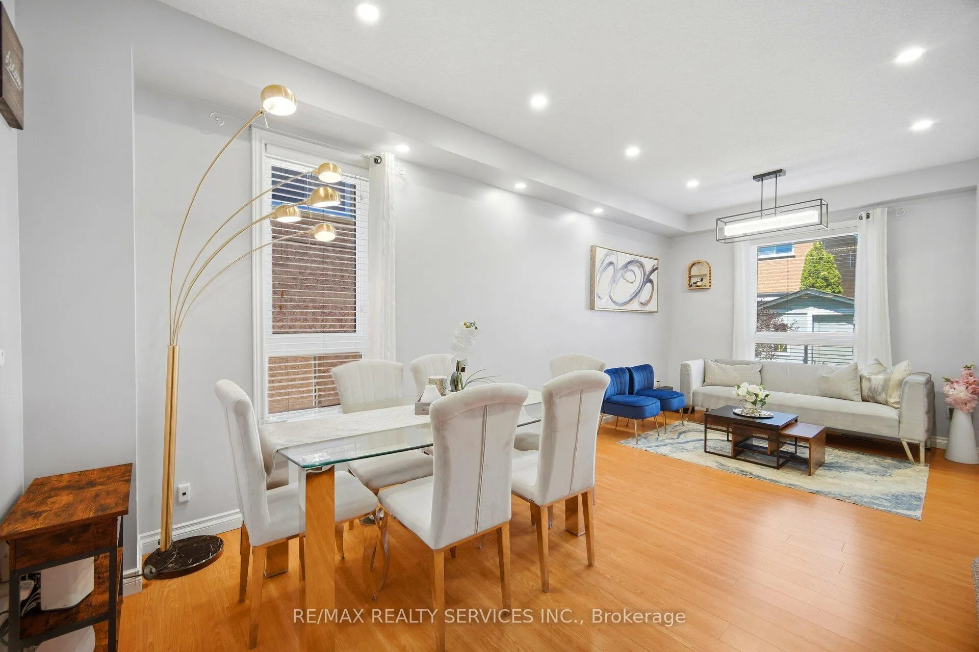 Photo 9 of 32 Ashdale Road, Brampton, Bram West — HOMEH