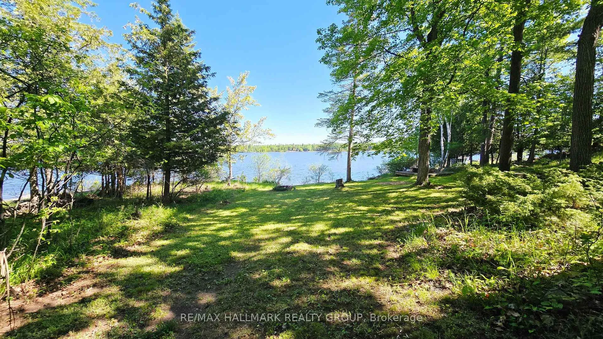 Photo 3 of 156 Dewolfe Street, Ottawa, Kinburn — HOMEH
