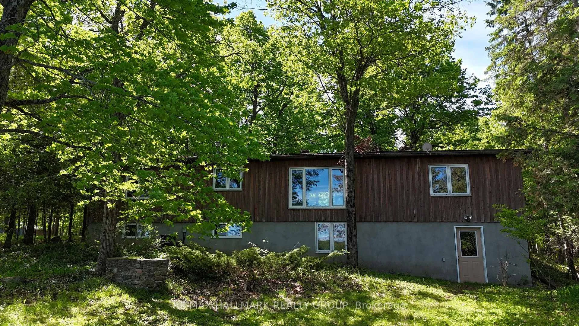 Photo 8 of 156 Dewolfe Street, Ottawa, Kinburn — HOMEH