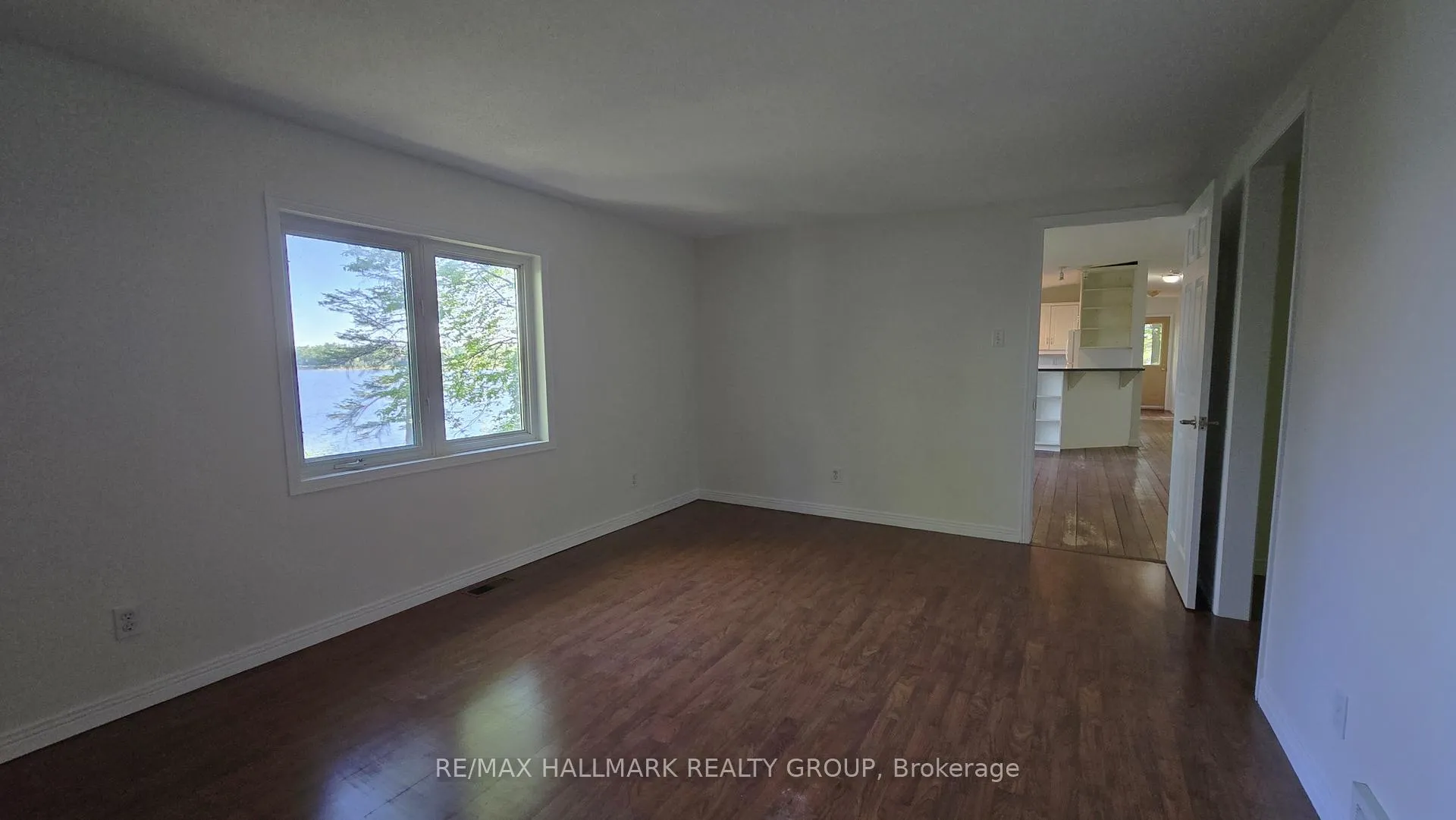 Photo 19 of 156 Dewolfe Street, Ottawa, Kinburn — HOMEH