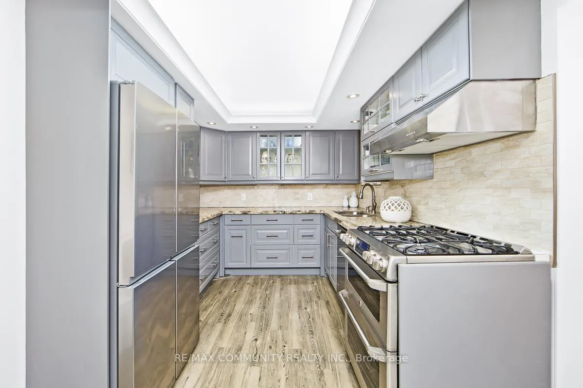 Photo 10 of 283 Braymore Boulevard, Scarborough, Rouge — HOMEH