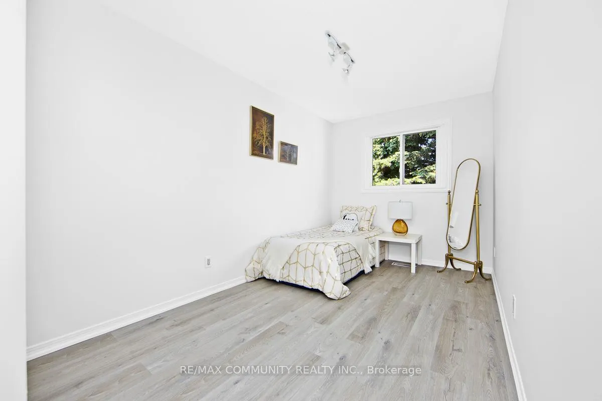 Photo 17 of 283 Braymore Boulevard, Scarborough, Rouge — HOMEH