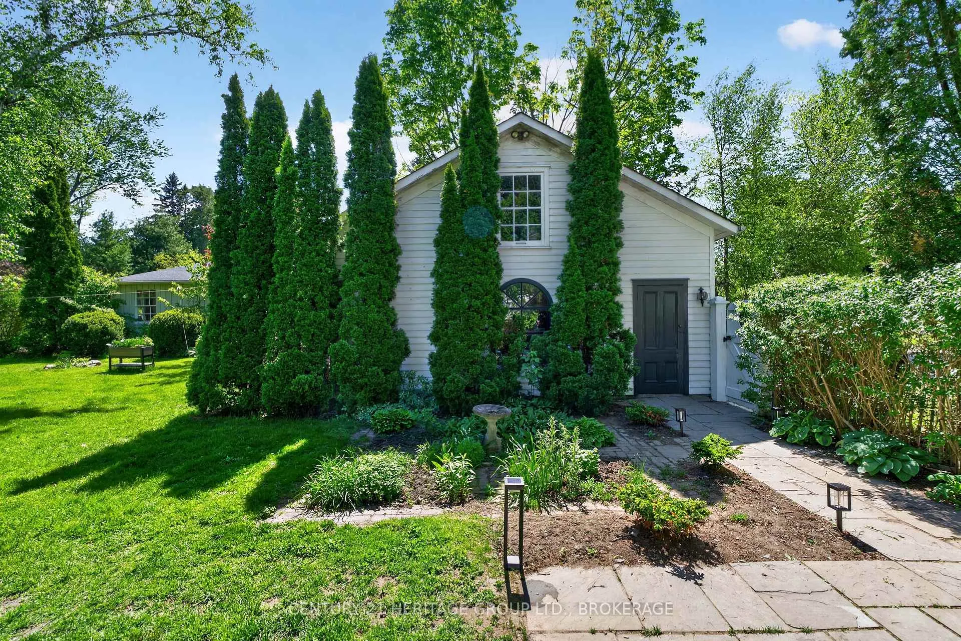 Photo 5 of 136 Old Danforth Road, Alnwick/Haldimand, Grafton — HOMEH