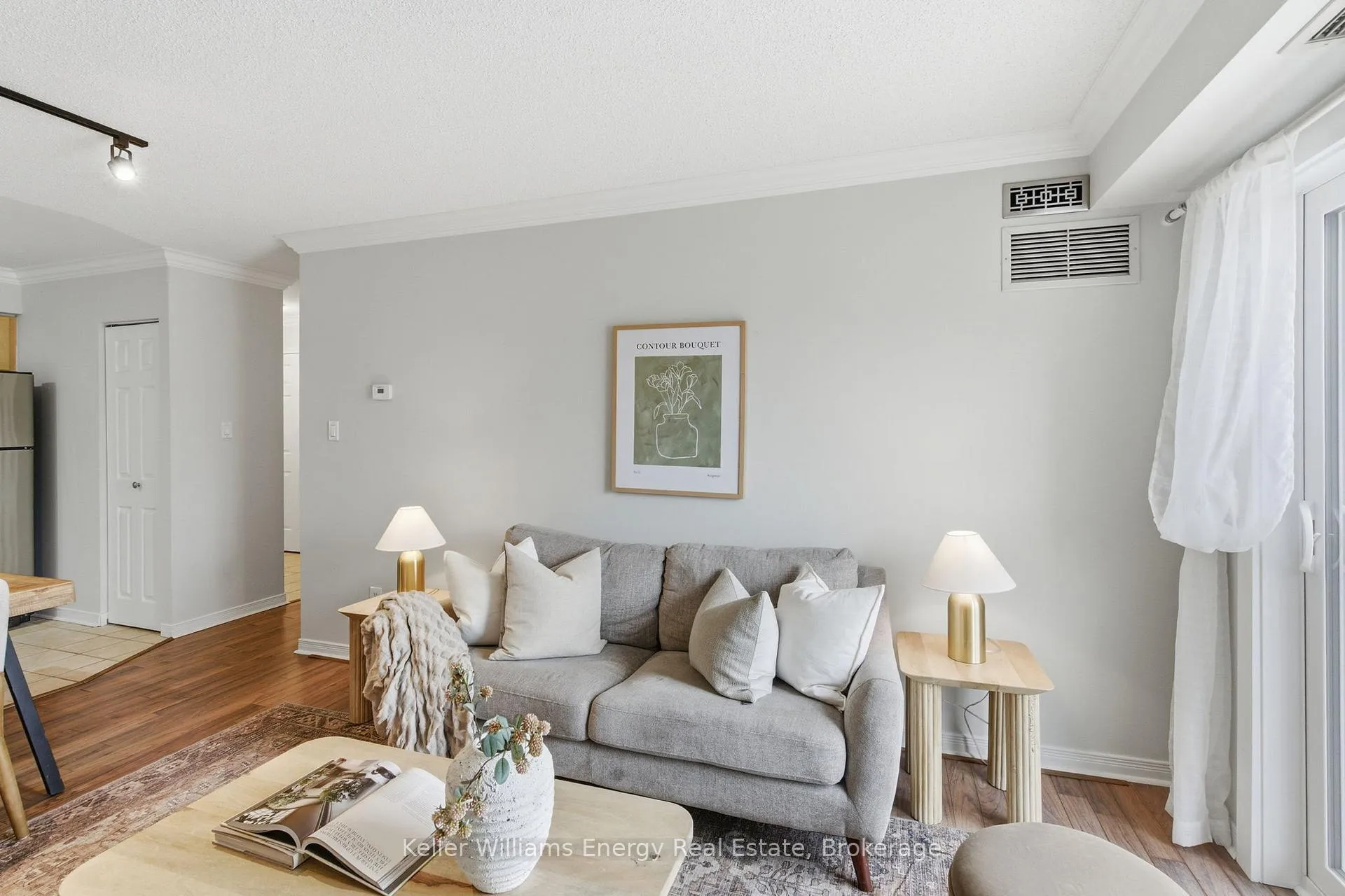 Photo 14 of Unit 301, 90 Aspen Springs Drive, Clarington, Bowmanville — HOMEH
